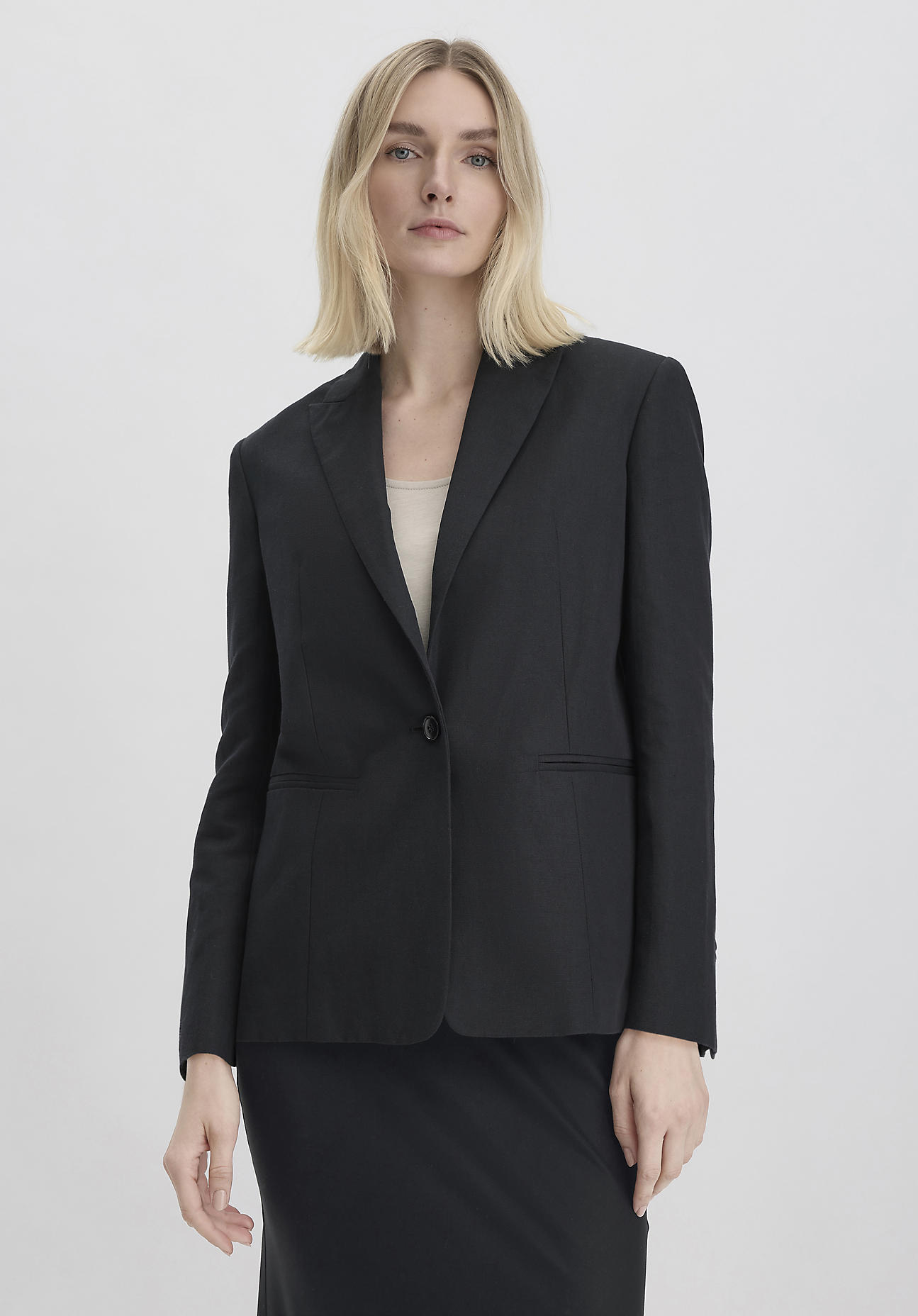 hessnatur Damen Blazer Relaxed aus Bio-Baumwolle mit Leinen - schwarz Grösse38 von hessnatur