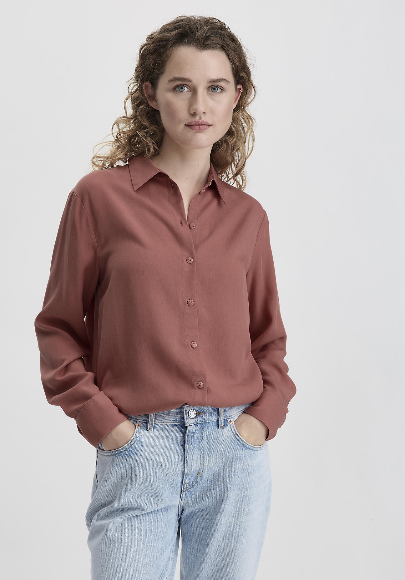 hessnatur Damen Bluse Relaxed aus TENCEL™ Lyocell - braun Grösse36 von hessnatur