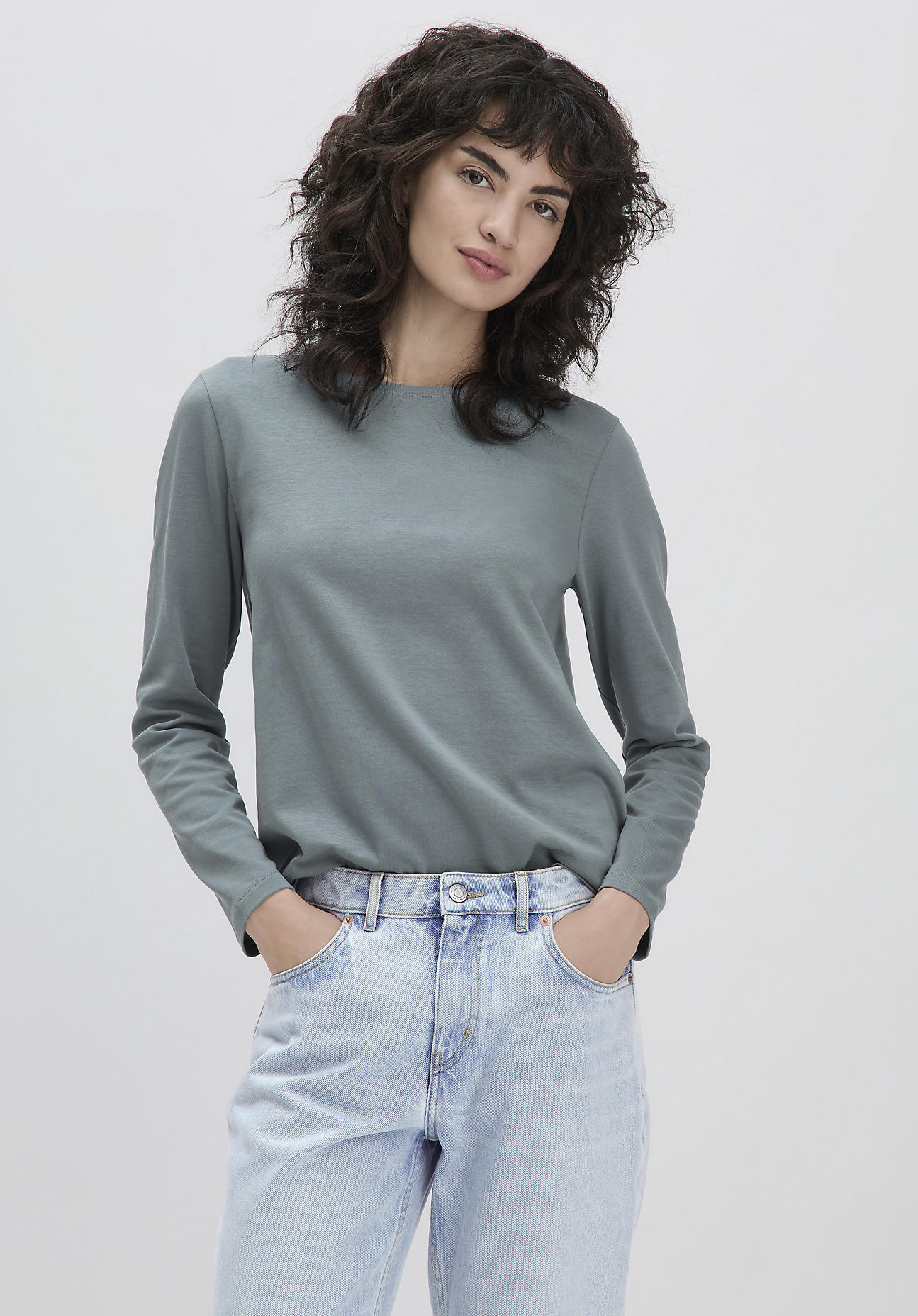 hessnatur Damen Heavy Shirt Relaxed aus Bio-Baumwolle - grün Grösse36 von hessnatur