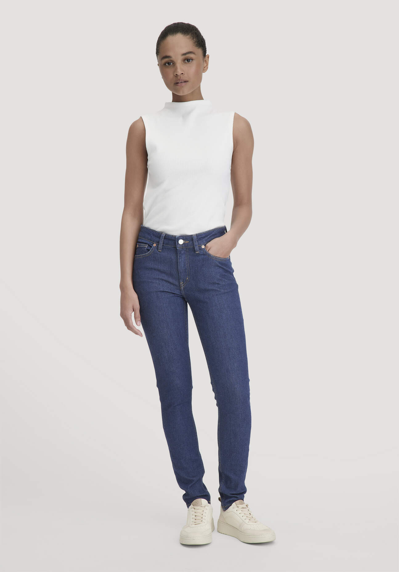hessnatur Damen Jeans LINA Mid Rise Skinny aus Bio-Denim - blau Grösse30/32 hessnatur Damen Jeans LINA Mid Rise Skinny aus Bio-Denim - blau Grösse30/32 von hessnatur