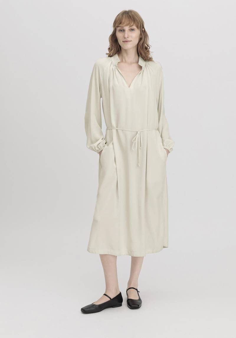 hessnatur Damen Kleid Midi Oversized aus TENCEL™ Lyocell - beige Grösse36 von hessnatur