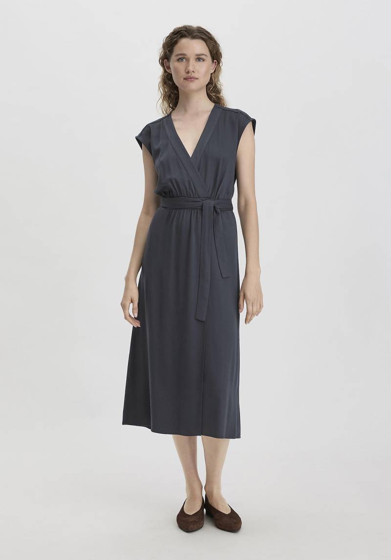 hessnatur Damen Kleid Midi Relaxed aus LENZING™ ECOVERO™ Viskose - blau Grösse48 von hessnatur