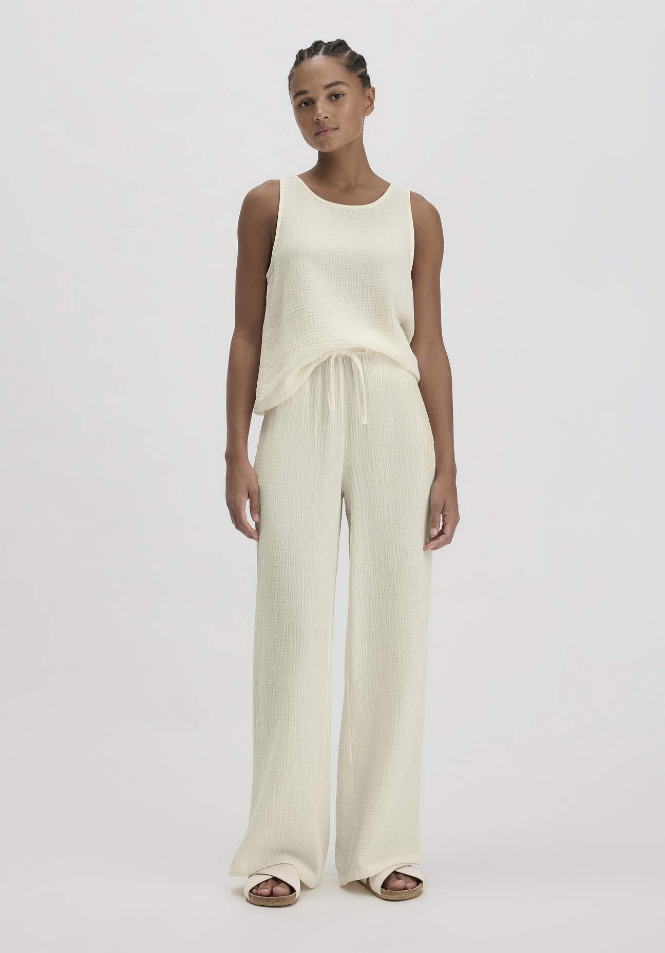 hessnatur Damen Musselin Schlafhose Relaxed PURE COMFORT aus Bio-Baumwolle - naturfarben Grösse44 hessnatur Damen Musselin Schlafhose Relaxed PURE COMFORT aus Bio-Baumwolle - naturfarben Grösse44 von hessnatur