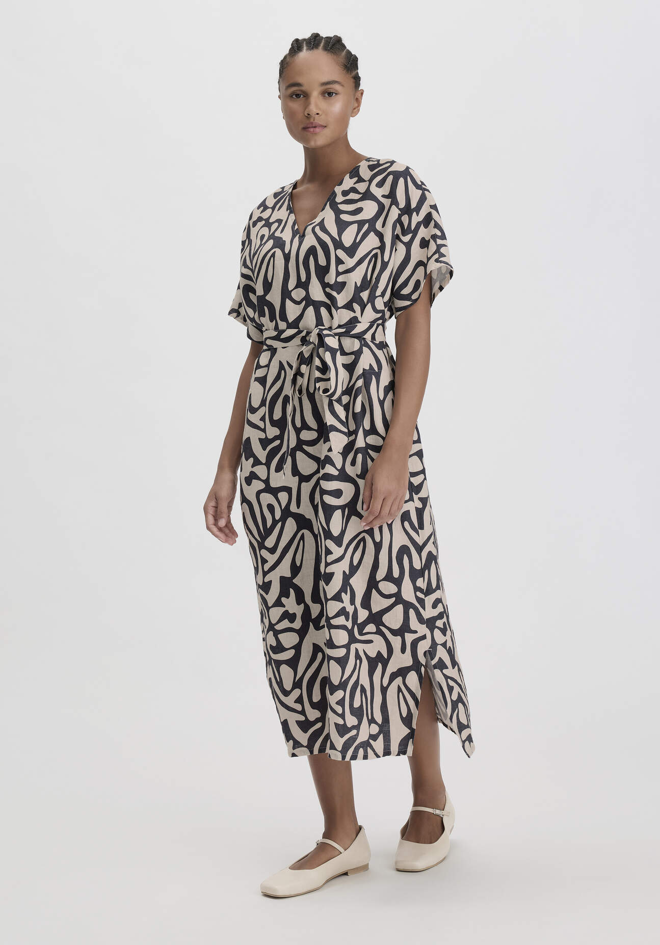 hessnatur Damen Print Kleid Midi Oversize - schwarz Grösse40 hessnatur Damen Print Kleid Midi Oversize - schwarz Grösse40 von hessnatur