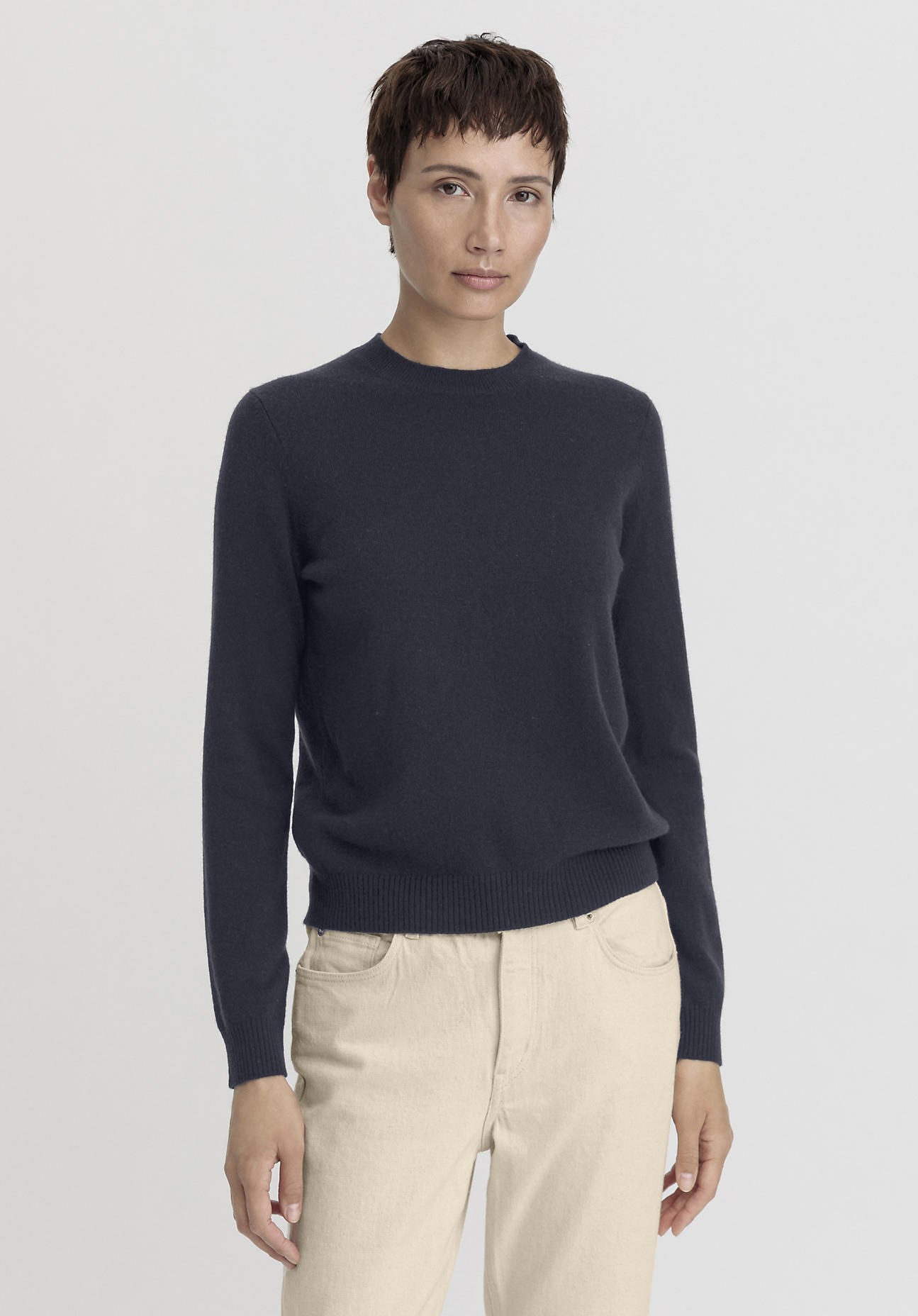 hessnatur Damen Pullover Regular aus Bio-Merinowolle mit Kaschmir - blau Grösse34 von hessnatur