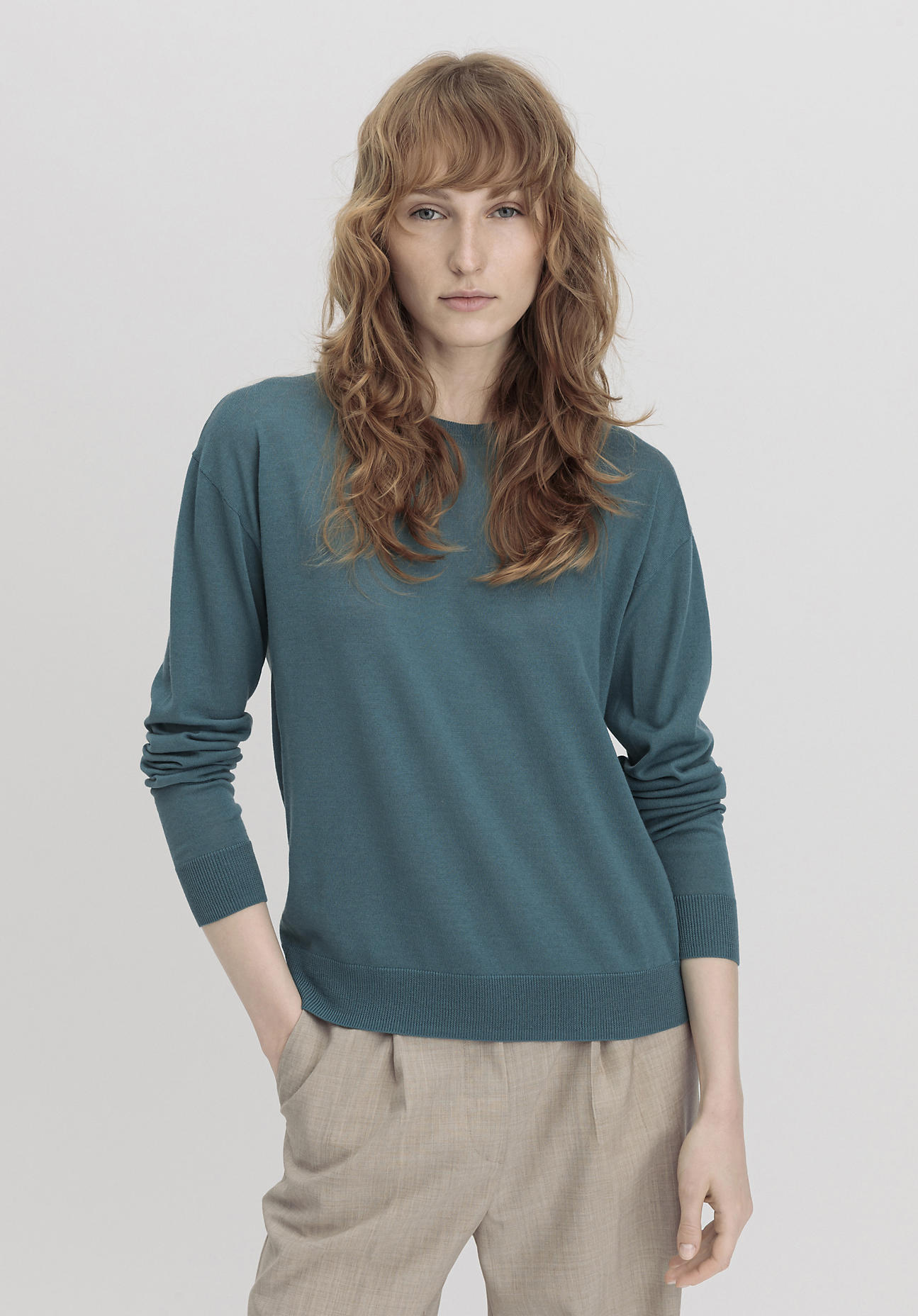 hessnatur Damen Pullover Regular aus Merinowolle - grün Grösse34 von hessnatur