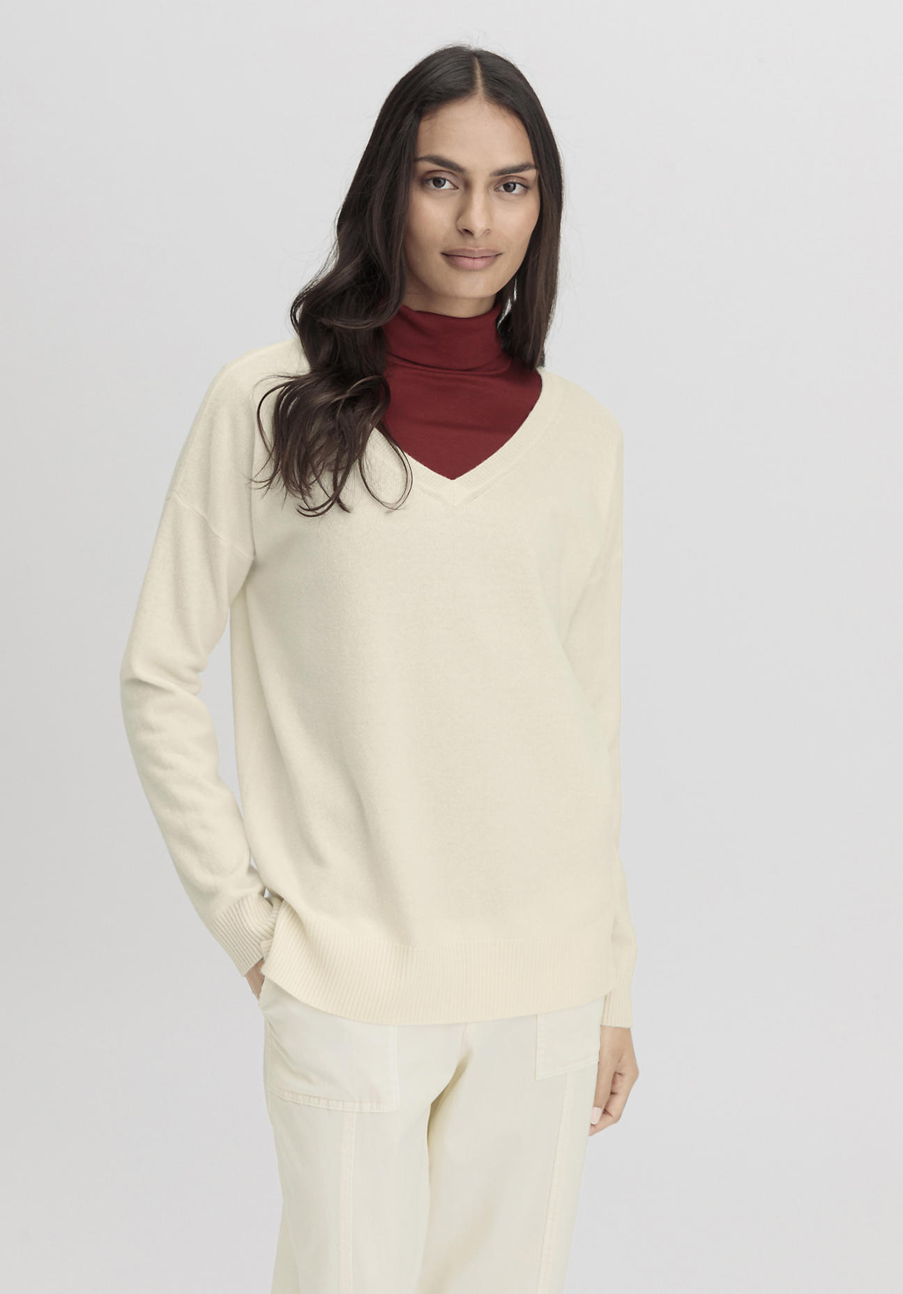 hessnatur Damen Pullover Relaxed aus Schurwolle mit Kaschmir - weiß GrösseM von hessnatur