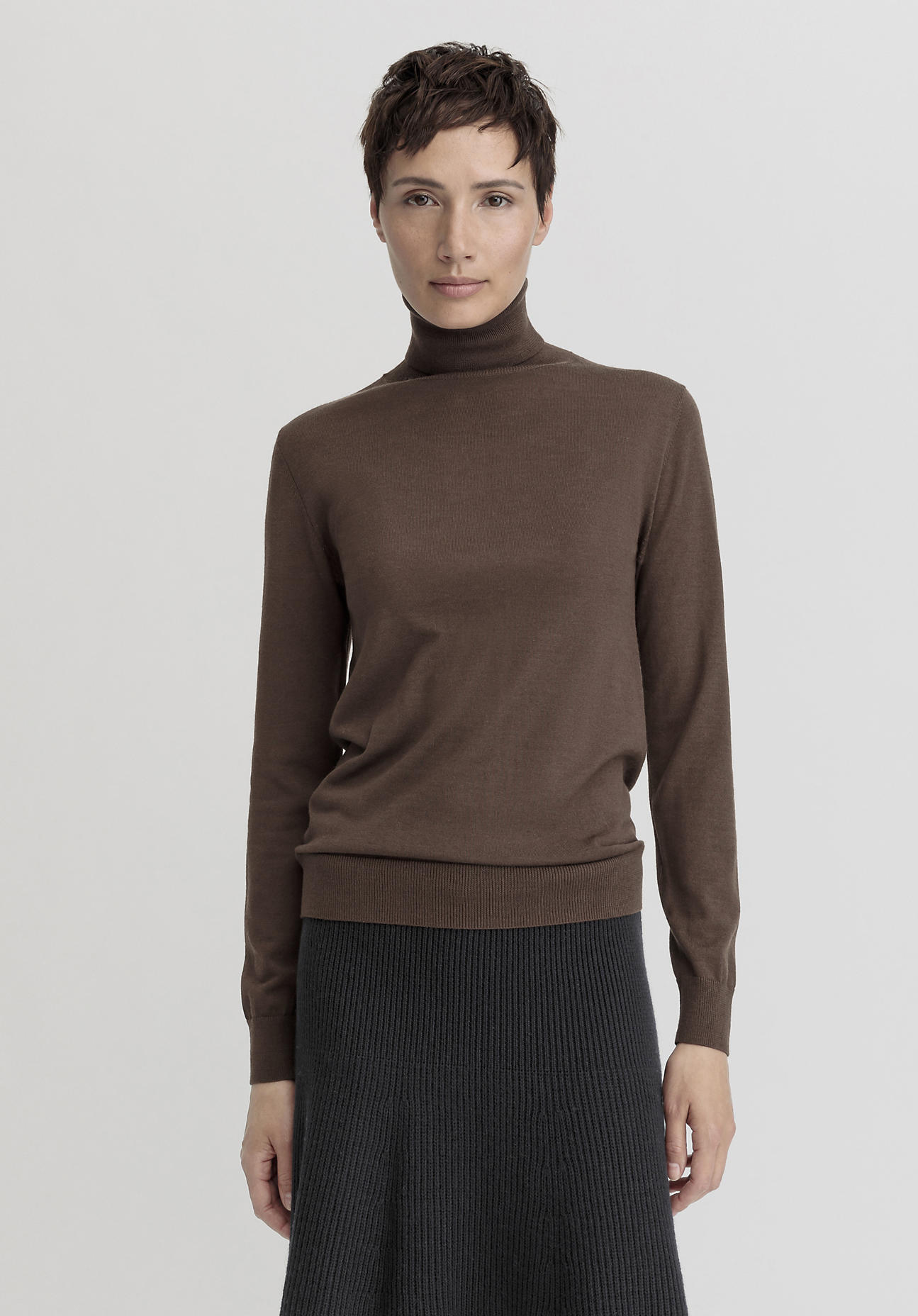 hessnatur Damen Pullover Rollkragen Regular aus Bio-Merinowolle - braun Grösse36 von hessnatur