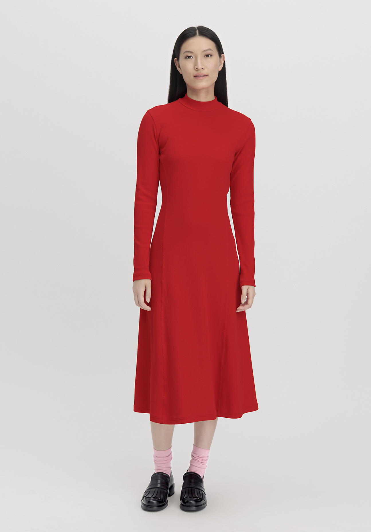 hessnatur Damen Rib Jersey Kleid Midi Slim aus Bio-Baumwolle - rot Grösse44 von hessnatur