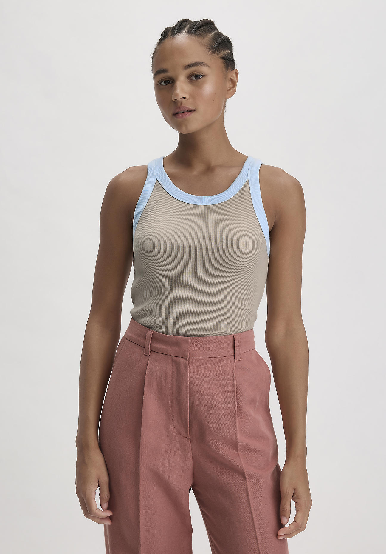 hessnatur Damen Rib Jersey Top Slim aus weicher Bio-Baumwolle - beige Grösse34 von hessnatur