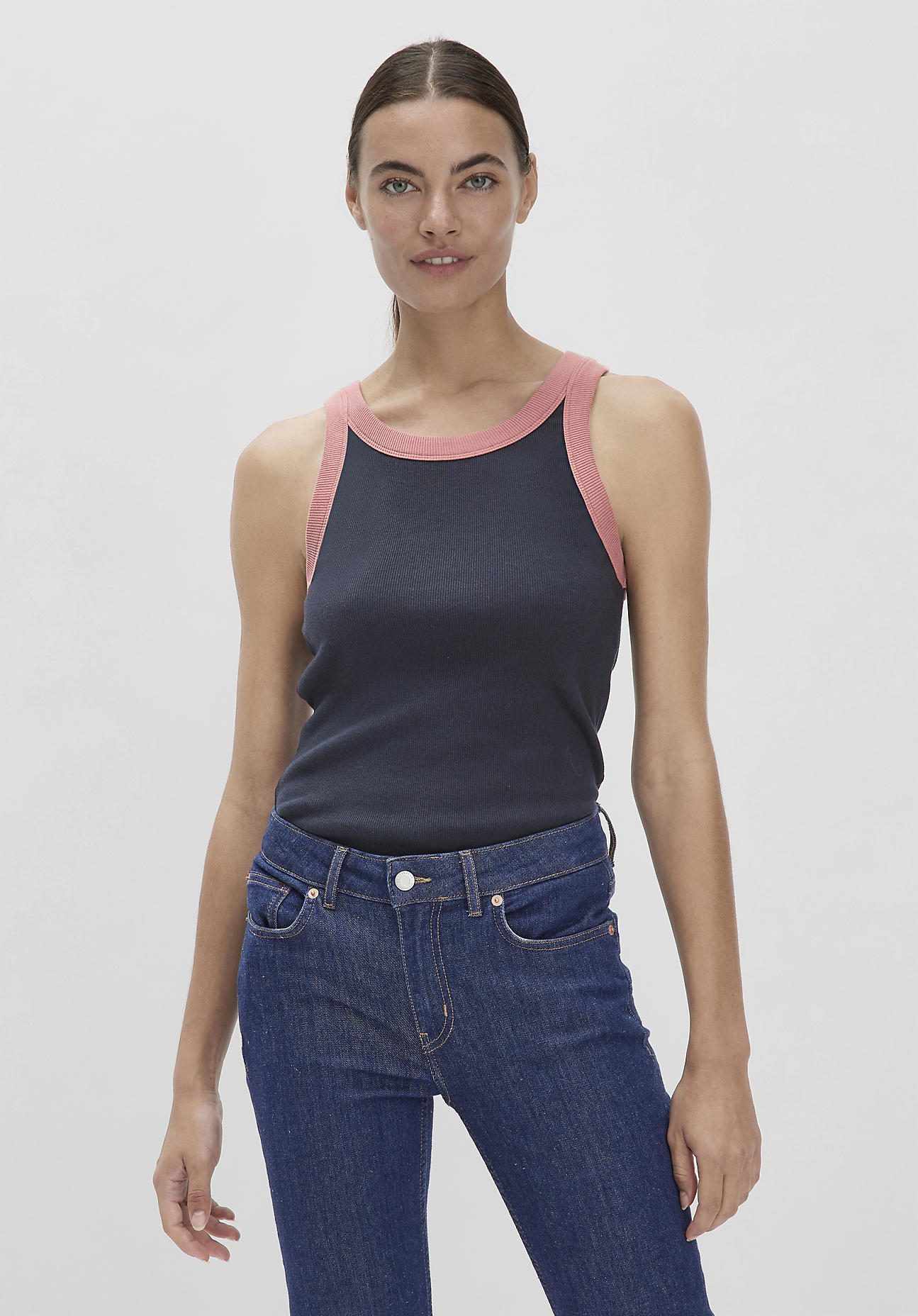 hessnatur Damen Rib Jersey Top Slim aus weicher Bio-Baumwolle - blau Grösse34 von hessnatur