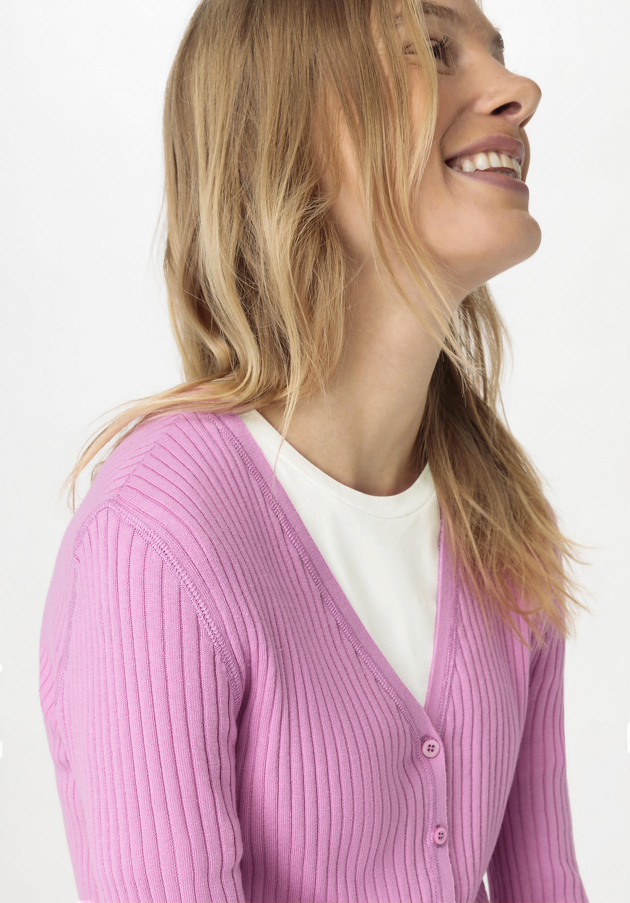 hessnatur Damen Rib Strickjacke Slim aus Bio-Baumwolle - rosa Grösse38 von hessnatur