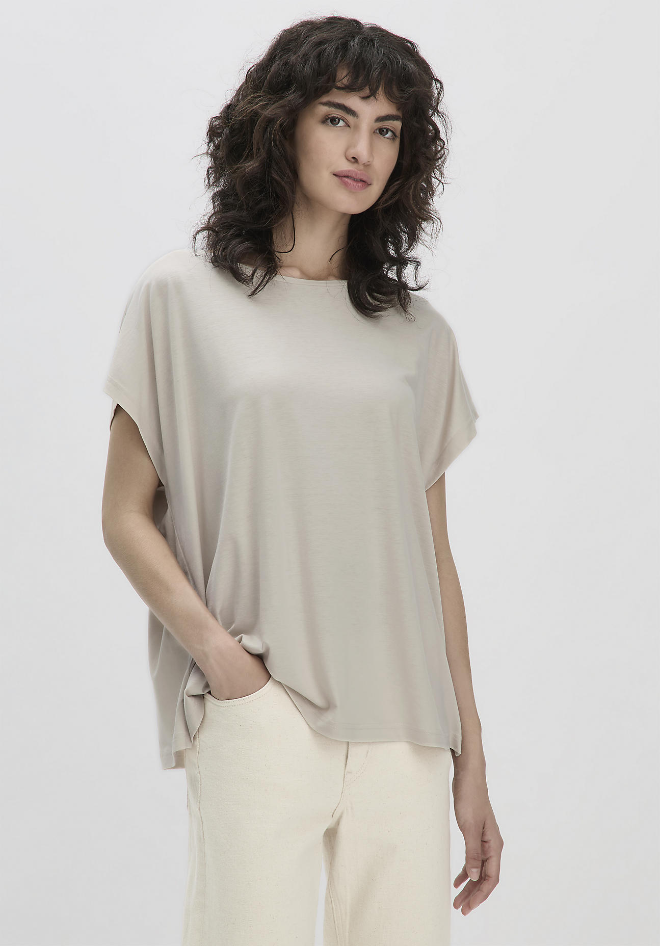 hessnatur Damen Shirt Oversize aus TENCEL™ Lyocell mit Bio-Baumwolle - beige GrösseM von hessnatur