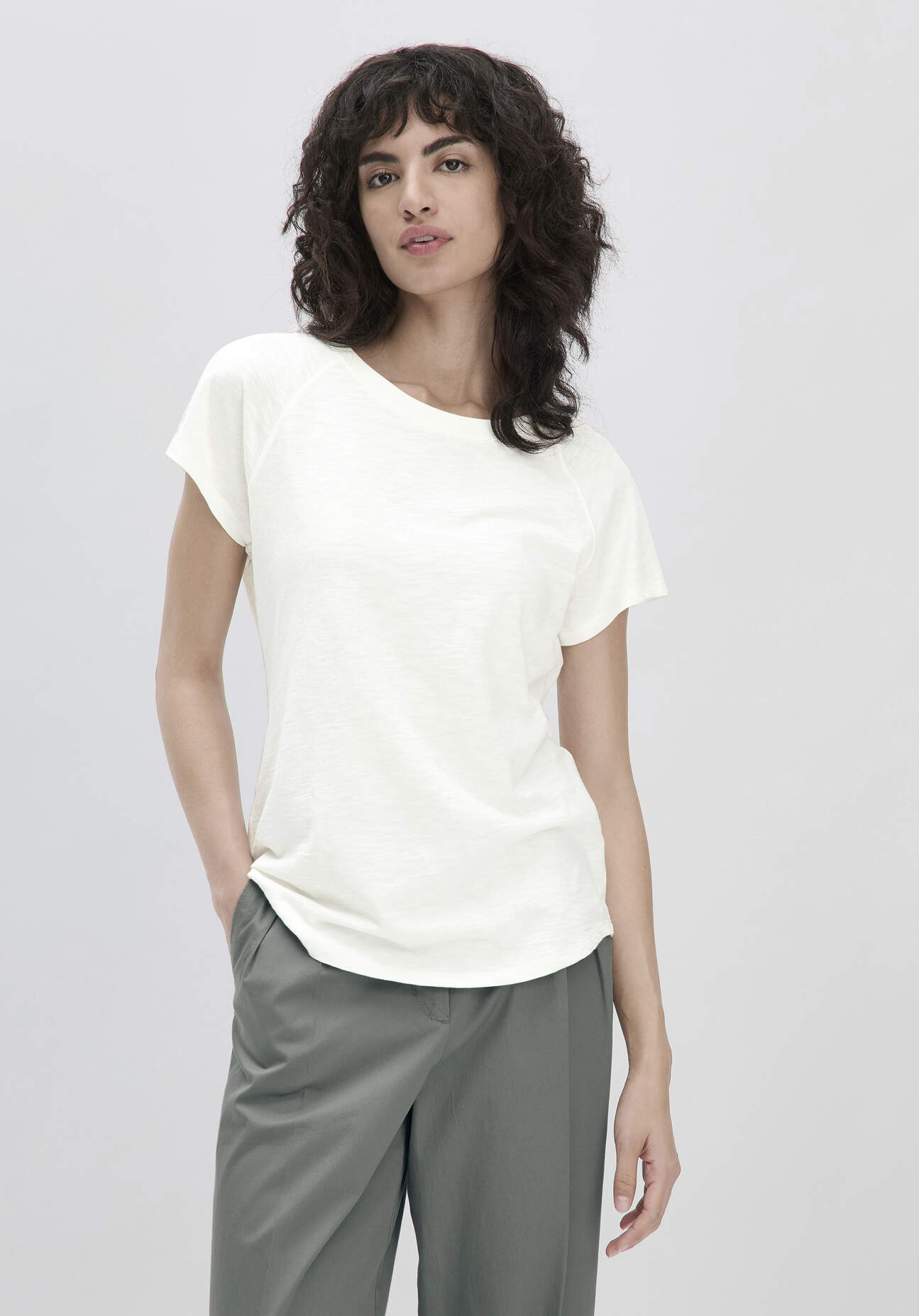 hessnatur Damen Slub Shirt Regular aus Bio-Baumwolle - weiß Grösse42 hessnatur Damen Slub Shirt Regular aus Bio-Baumwolle - weiß Grösse42 von hessnatur