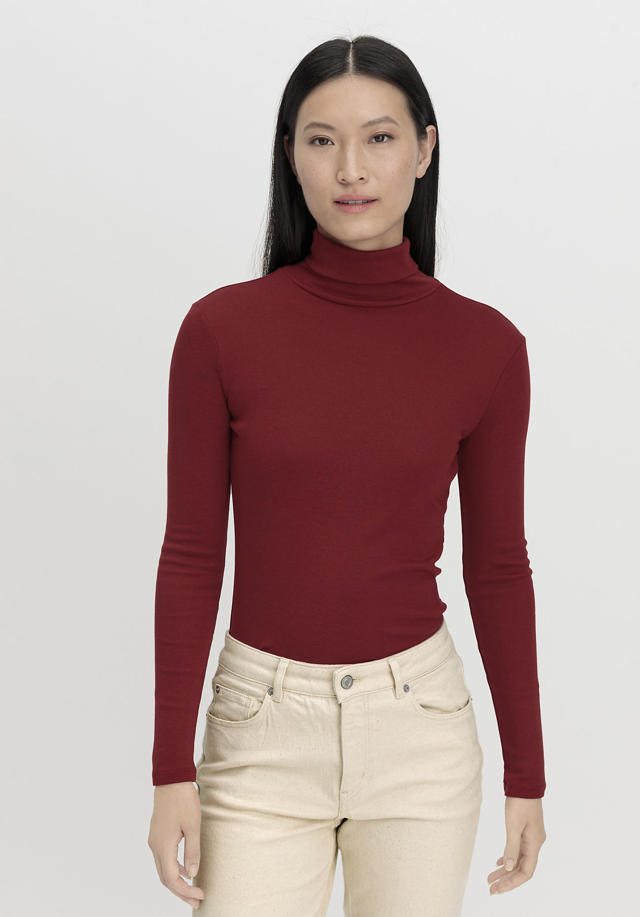 hessnatur Damen Soft Rib Rollkragen Shirt Fitted aus Bio-Baumwolle und TENCEL™ Modal - rot Grösse34 von hessnatur