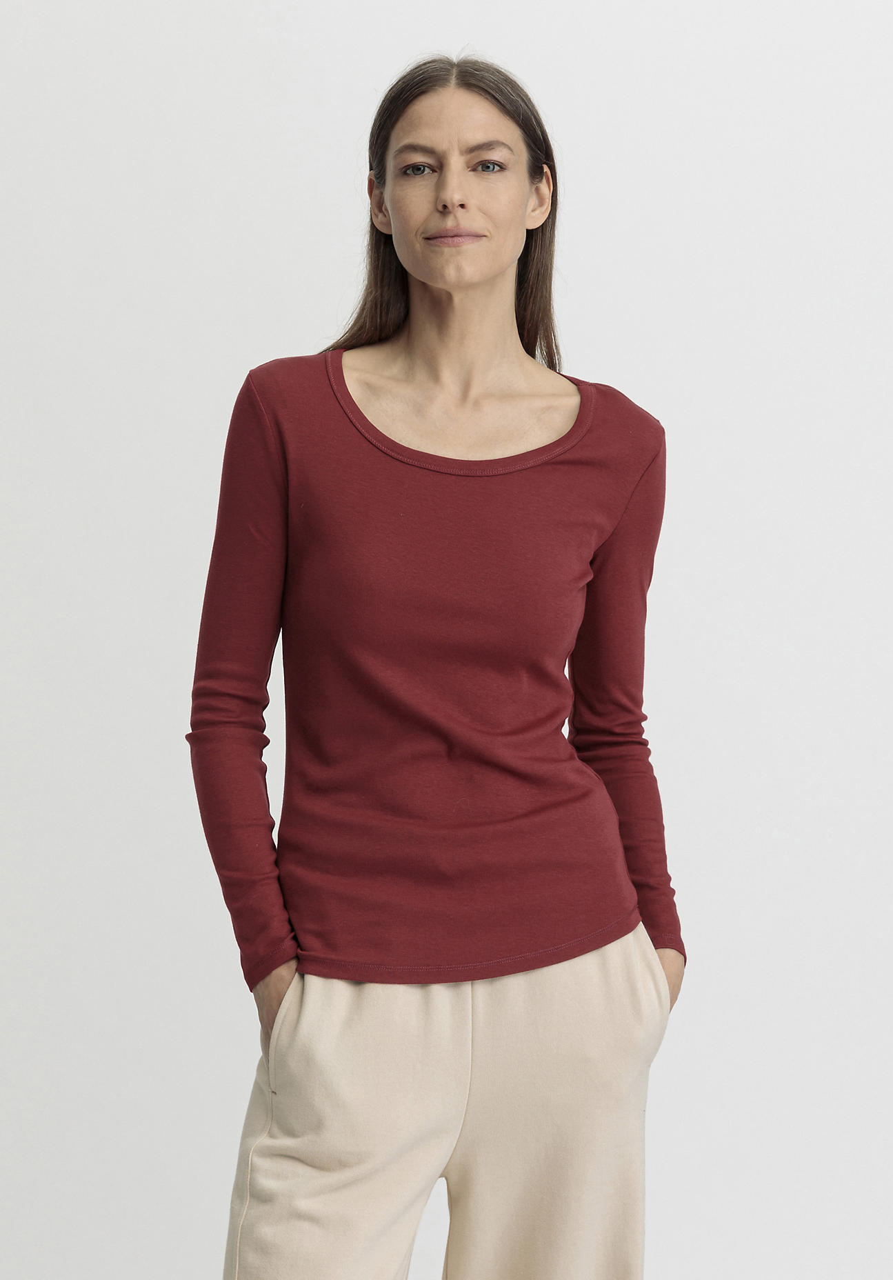 hessnatur Damen Softrib Shirt Fitted aus Bio-Baumwolle mit TENCEL™ Modal - rot Grösse34 von hessnatur