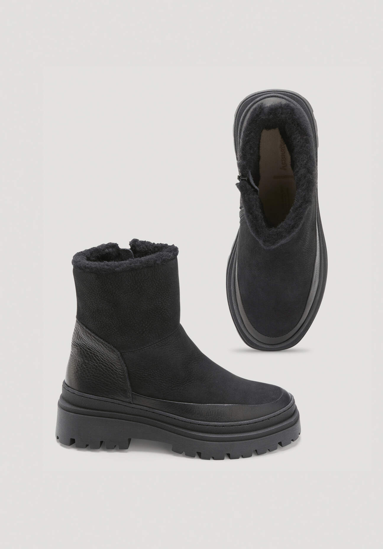 hessnatur Damen Warm gefütterte Stiefelette aus chromfrei gegerbtem Nubuk- Leder - schwarz Grösse41 hessnatur Damen Warm gefütterte Stiefelette aus chromfrei gegerbtem Nubuk- Leder - schwarz Grösse41 von hessnatur