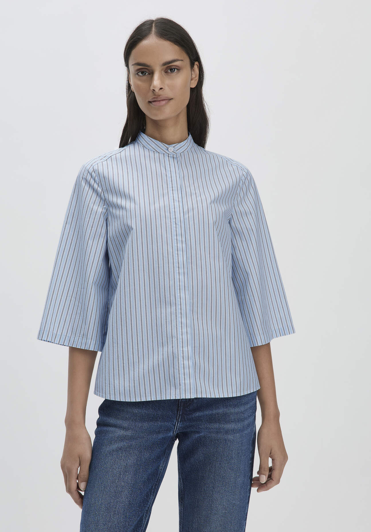 hessnatur Damen Streifen Bluse Relaxed aus Bio-Baumwolle - blau Grösse36 hessnatur Damen Streifen Bluse Relaxed aus Bio-Baumwolle - blau Grösse36 von hessnatur