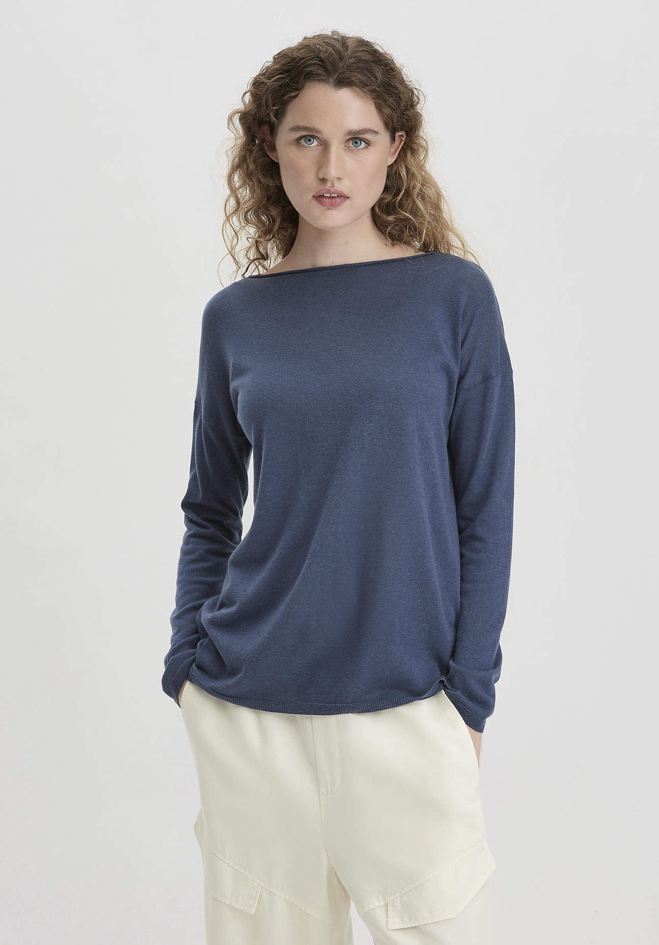 hessnatur Damen Strick Pullover Oversized aus modernem TENCEL Lyocell mit Bio-Baumwolle - blau GrösseL von hessnatur