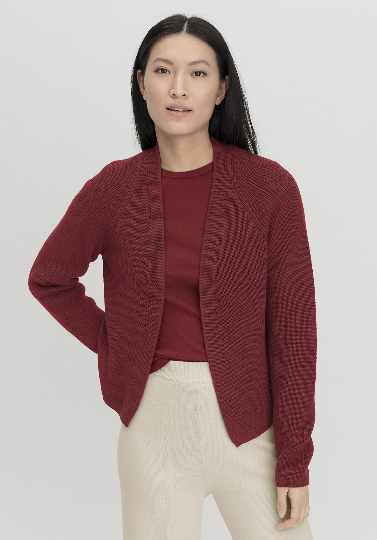 hessnatur Damen Strickjacke Regular aus Bio-Baumwolle - rot Grösse34 von hessnatur