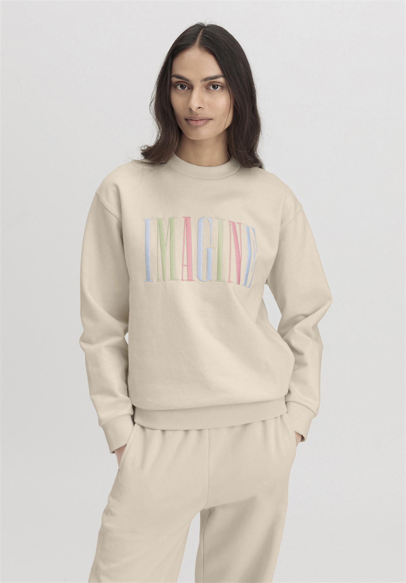 hessnatur Damen Sweatshirt Relaxed aus Bio-Baumwolle - naturfarben Grösse34 von hessnatur