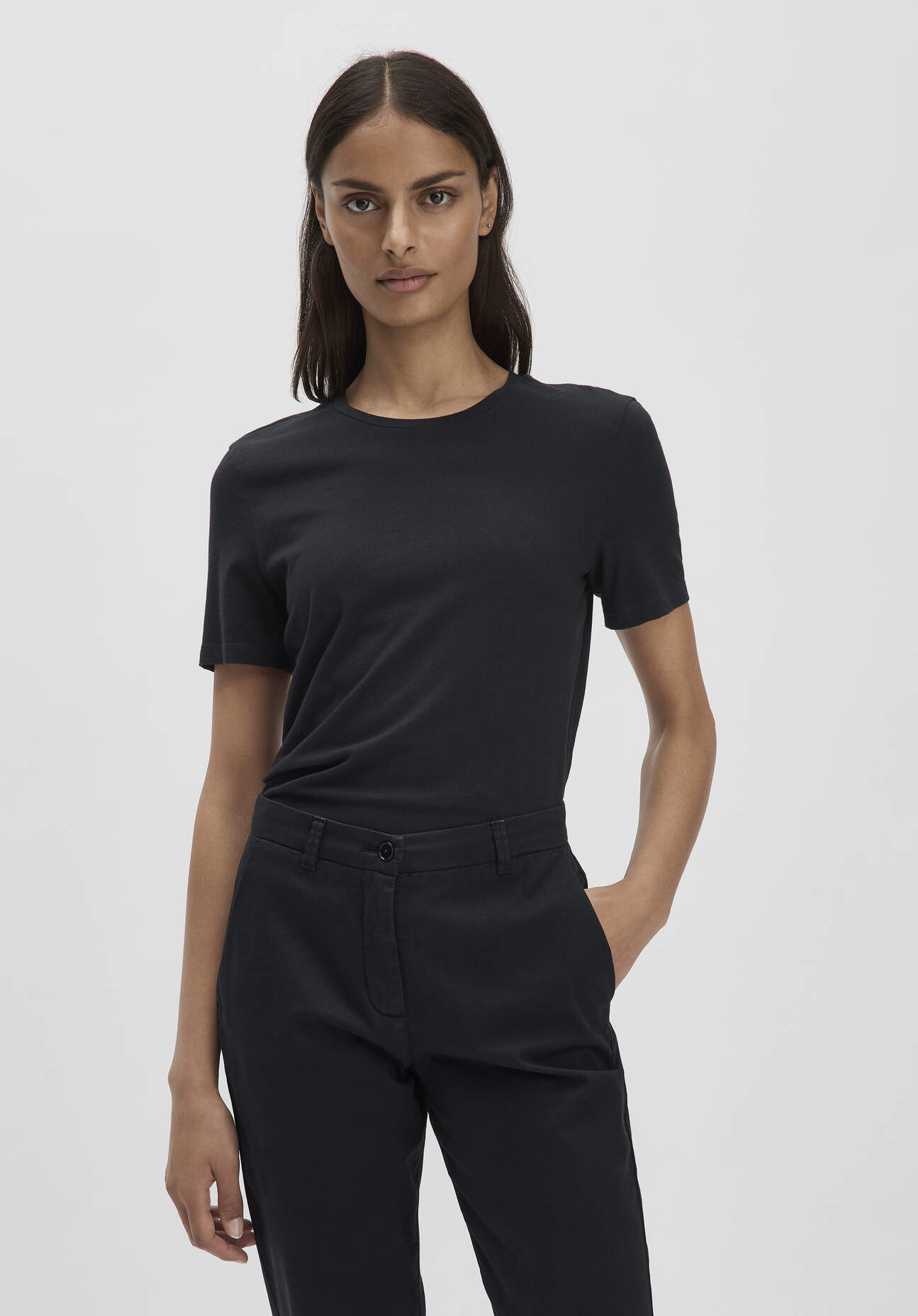 hessnatur Damen T-Shirt Regular aus Bio-Baumwolle - schwarz Grösse40 hessnatur Damen T-Shirt Regular aus Bio-Baumwolle - schwarz Grösse40 von hessnatur