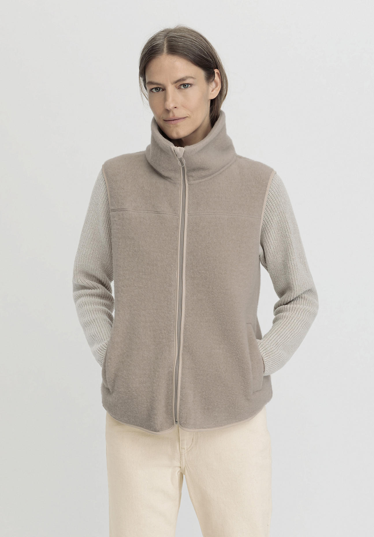 hessnatur Damen Wollfleece Weste Regular aus Bio-Merinowolle - beige Grösse34 von hessnatur