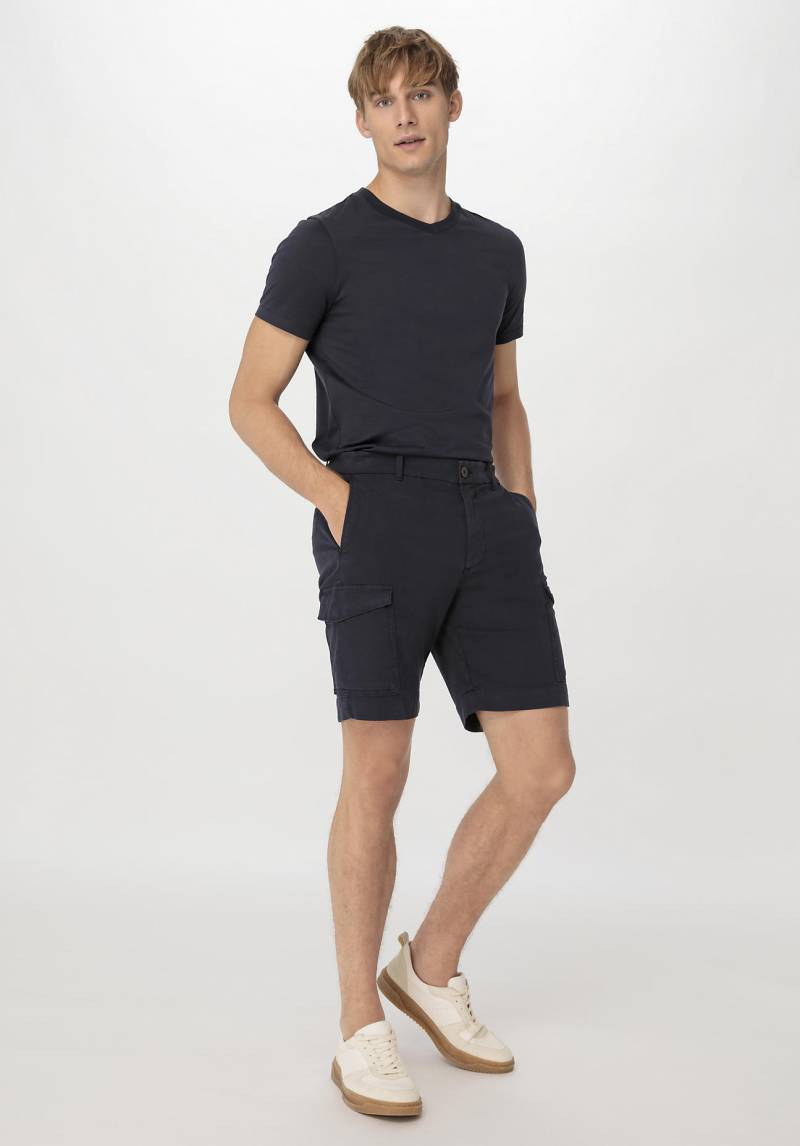 hessnatur Herren Cargo Shorts Relaxed aus Bio-Baumwolle - blau Grösse50 von hessnatur