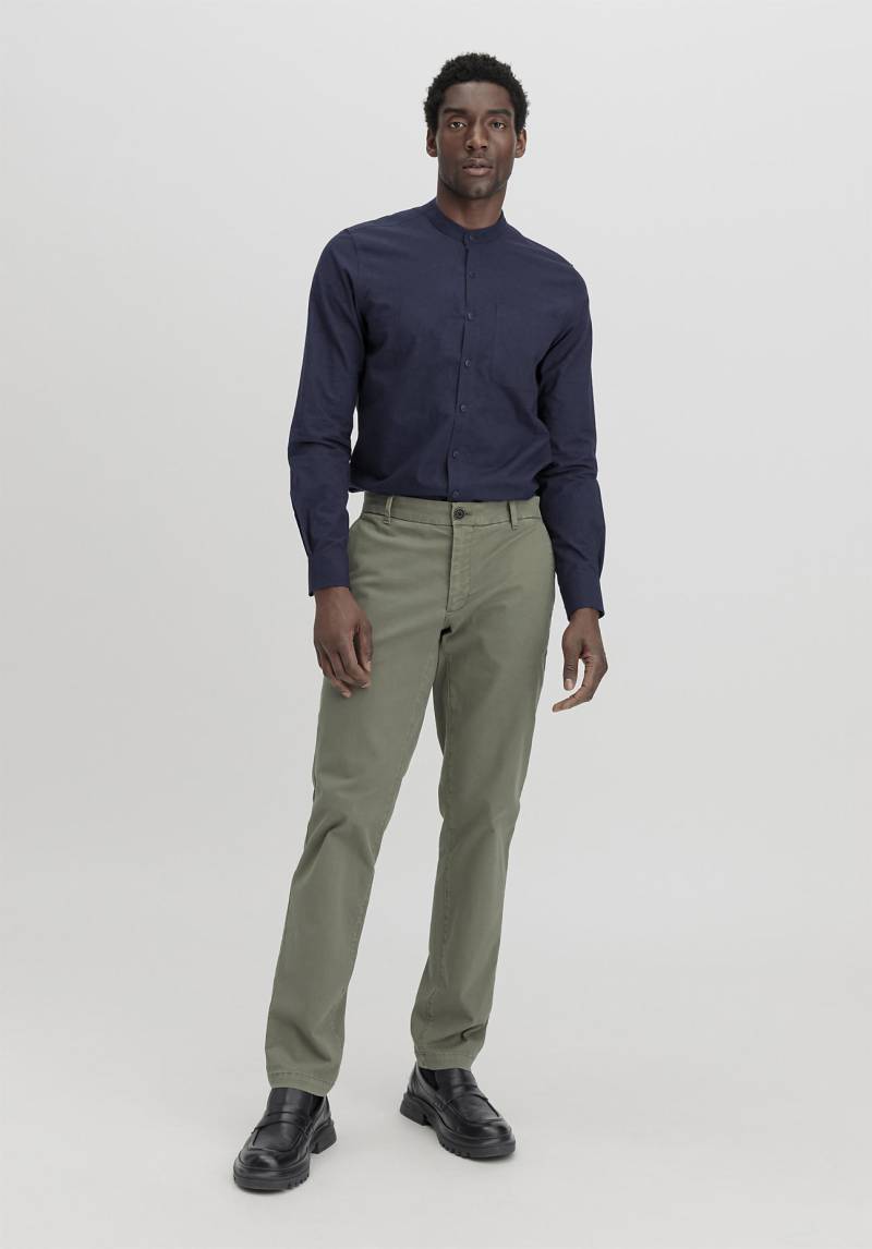 hessnatur Herren Chino LENN Regular aus Bio-Baumwolle - grün Grösse31/30 von hessnatur