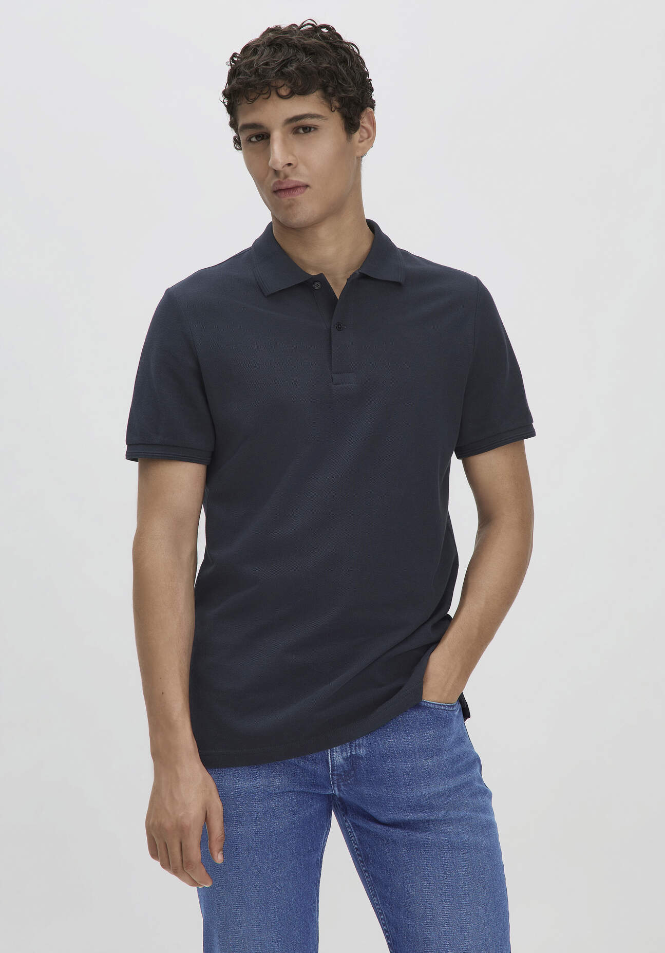 hessnatur Herren Piqué Polo Regular aus Bio-Baumwolle - blau Grösse50 von hessnatur