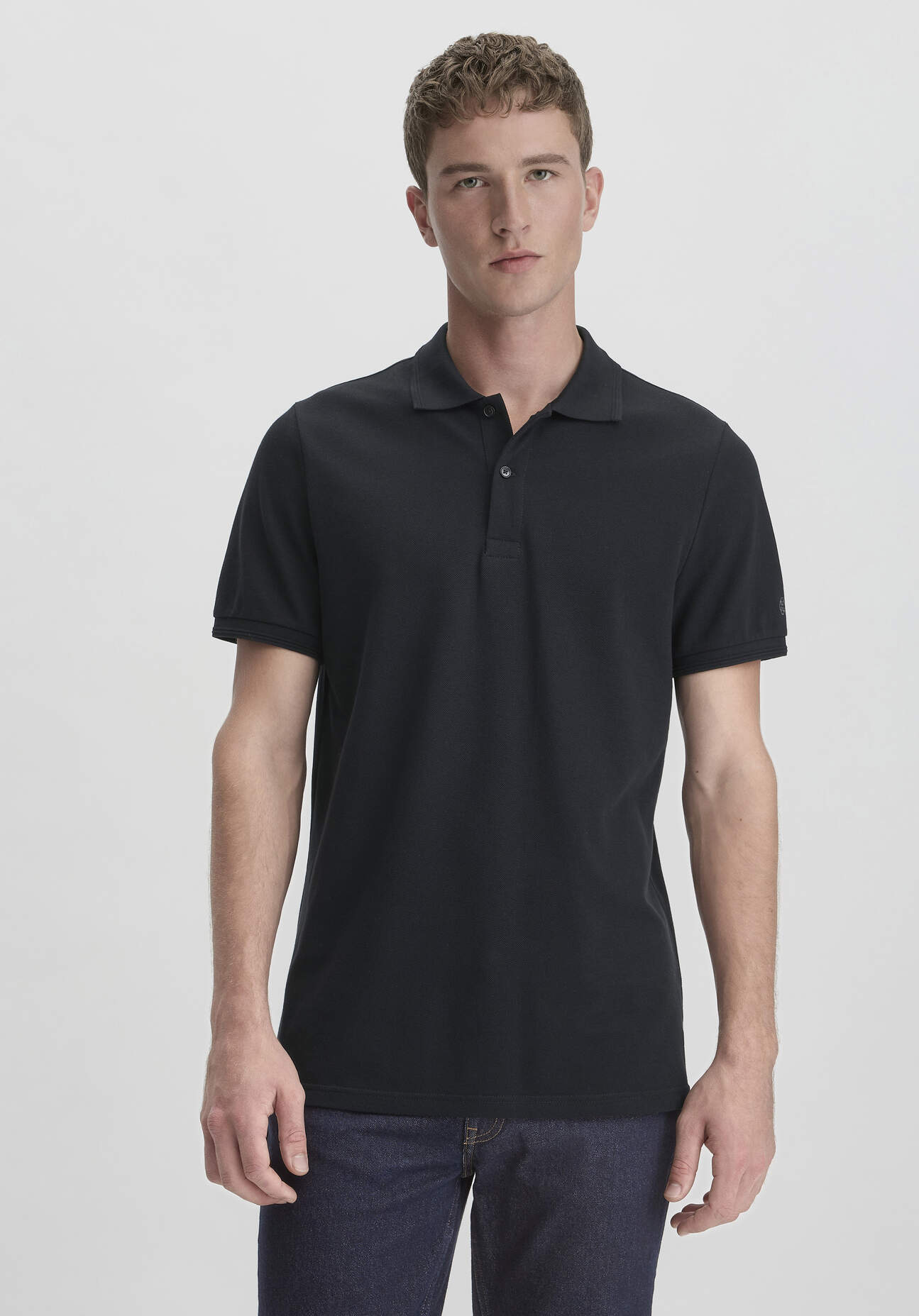 hessnatur Herren Piqué Polo Regular aus Bio-Baumwolle - schwarz Grösse48 von hessnatur