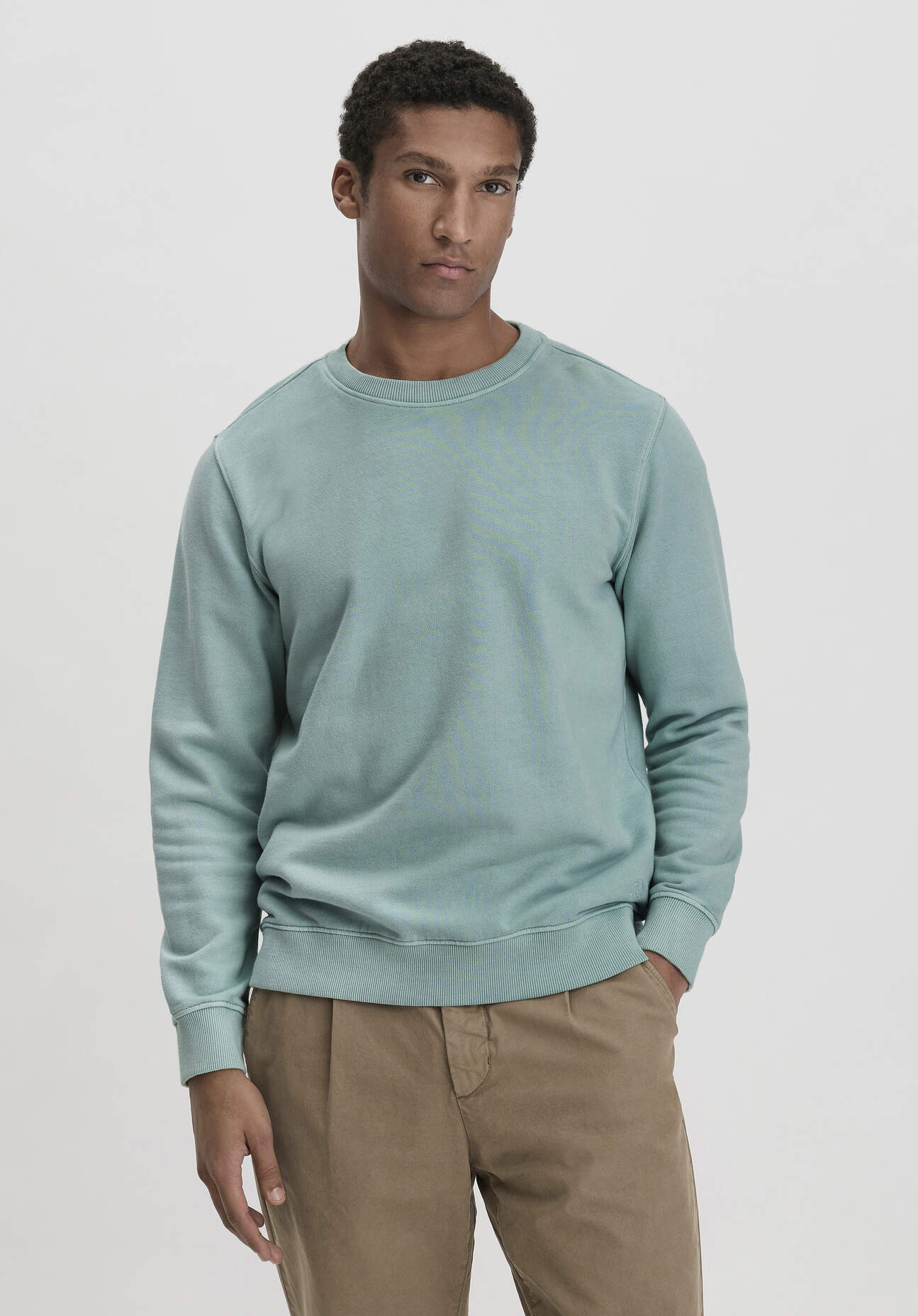 hessnatur Herren Sweatshirt Regular aus Bio-Baumwolle - grün Grösse56 hessnatur Herren Sweatshirt Regular aus Bio-Baumwolle - grün Grösse56 von hessnatur