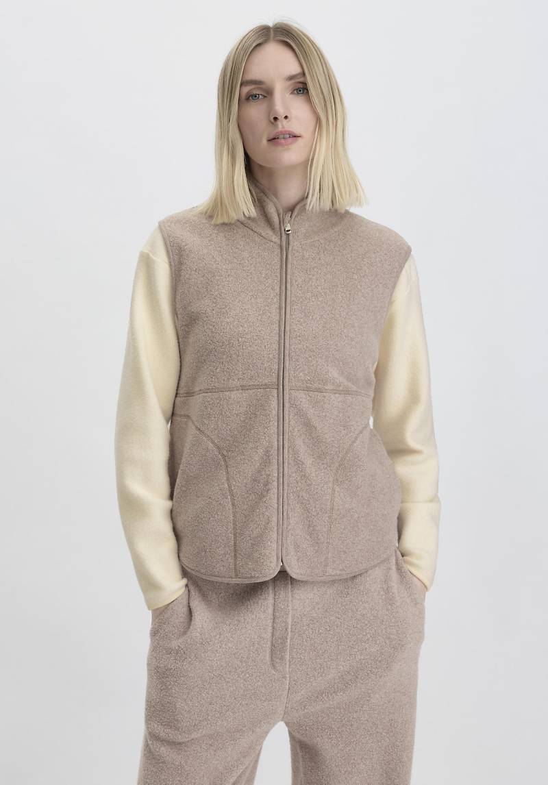 hessnatur Loungewear Fleece Weste Regular ACTIVE LIGHT aus Bio-Baumwolle - beige GrösseL von hessnatur