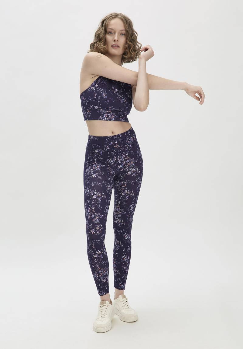 hessnatur Loungewear Leggings Fitted Medium Cut ACTIVE LIGHT aus Bio-Baumwolle - dunkles violett bedruckt GrösseXL von hessnatur