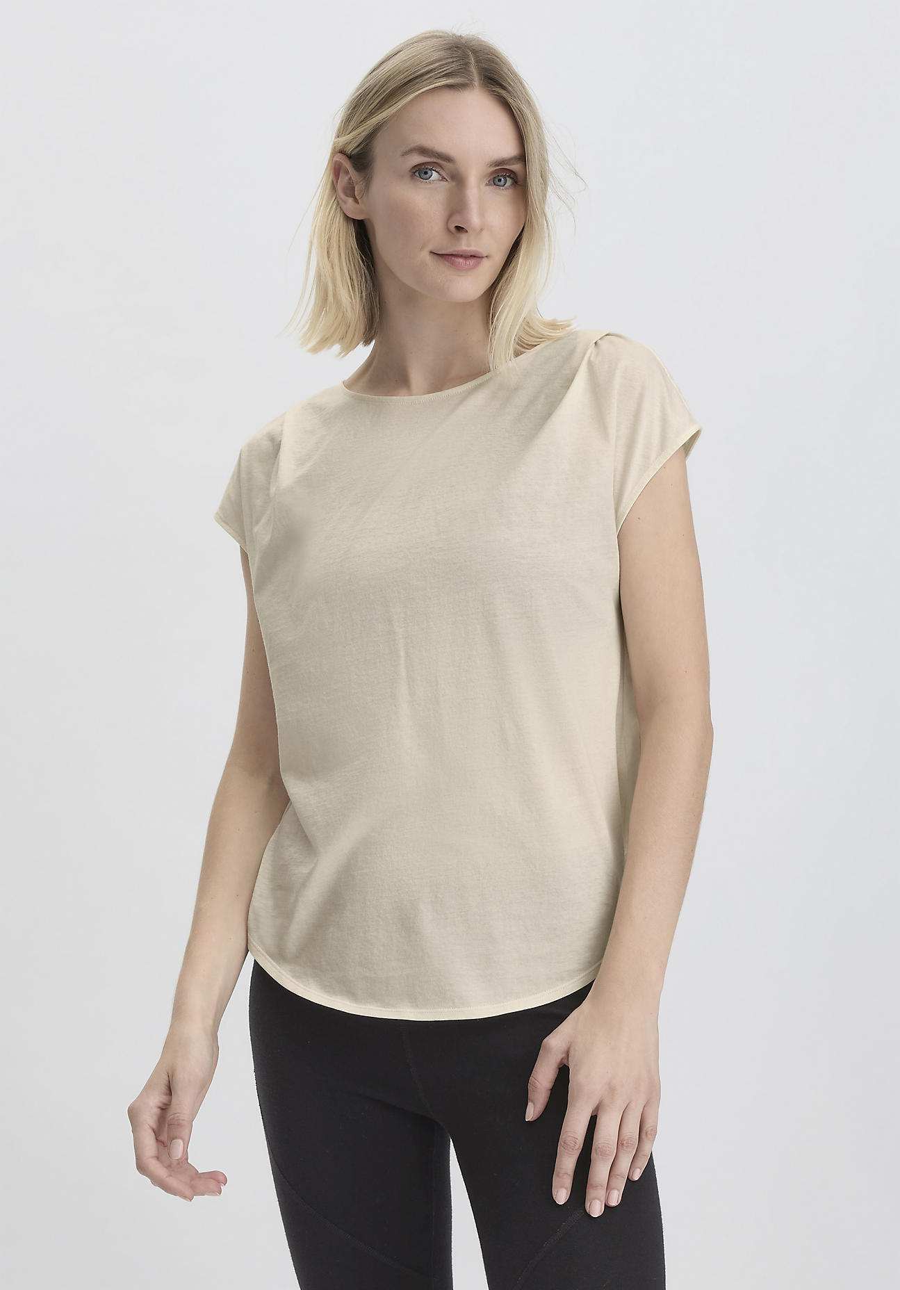 hessnatur Loungewear Shirt Relaxed ACTIVE LIGHT aus Bio-Baumwolle - naturfarben Grösse34 von hessnatur