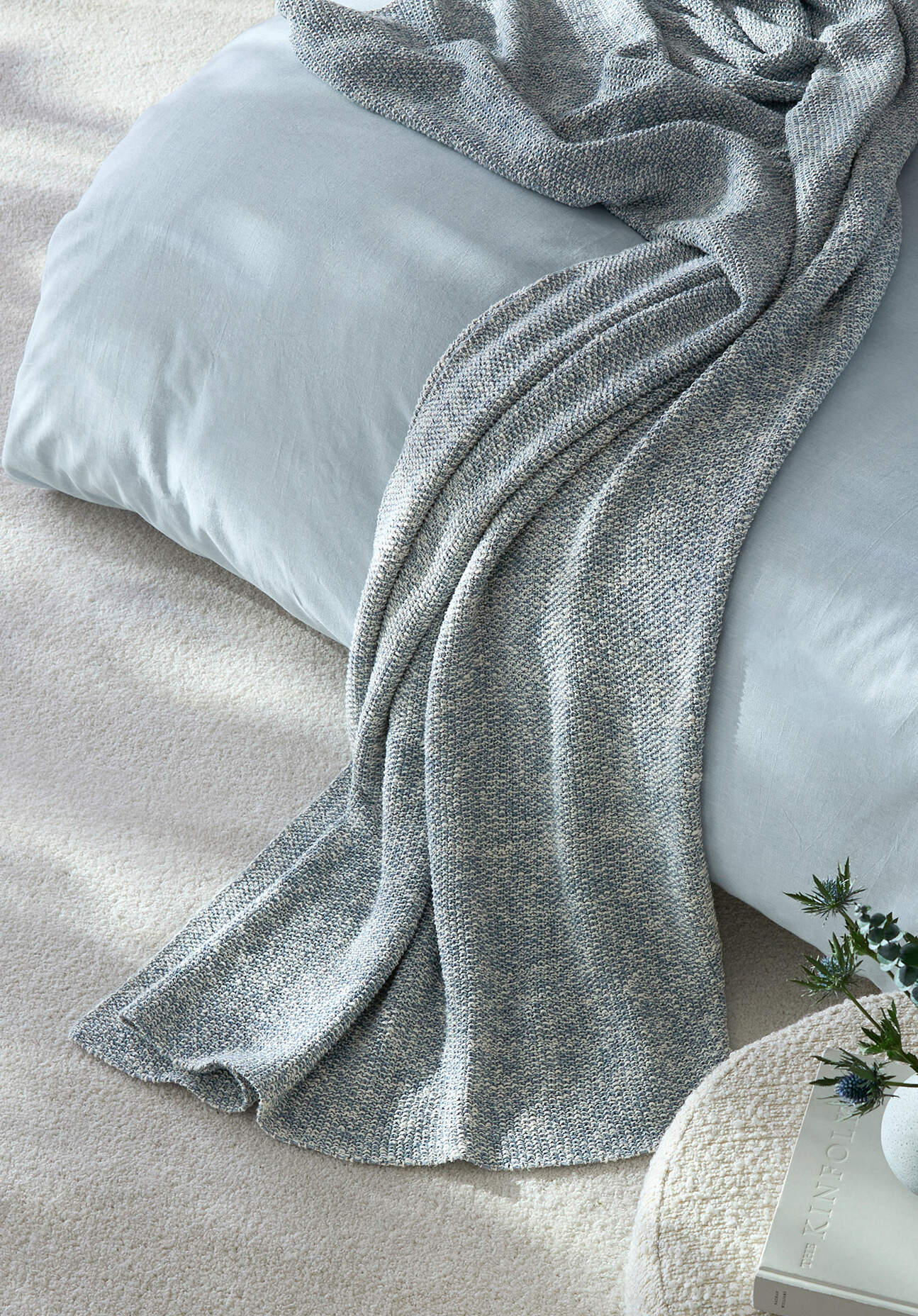 hessnatur Plaid MELO aus Bio-Baumwolle - blau Grösse130x180 cm hessnatur Plaid MELO aus Bio-Baumwolle - blau Grösse130x180 cm von hessnatur