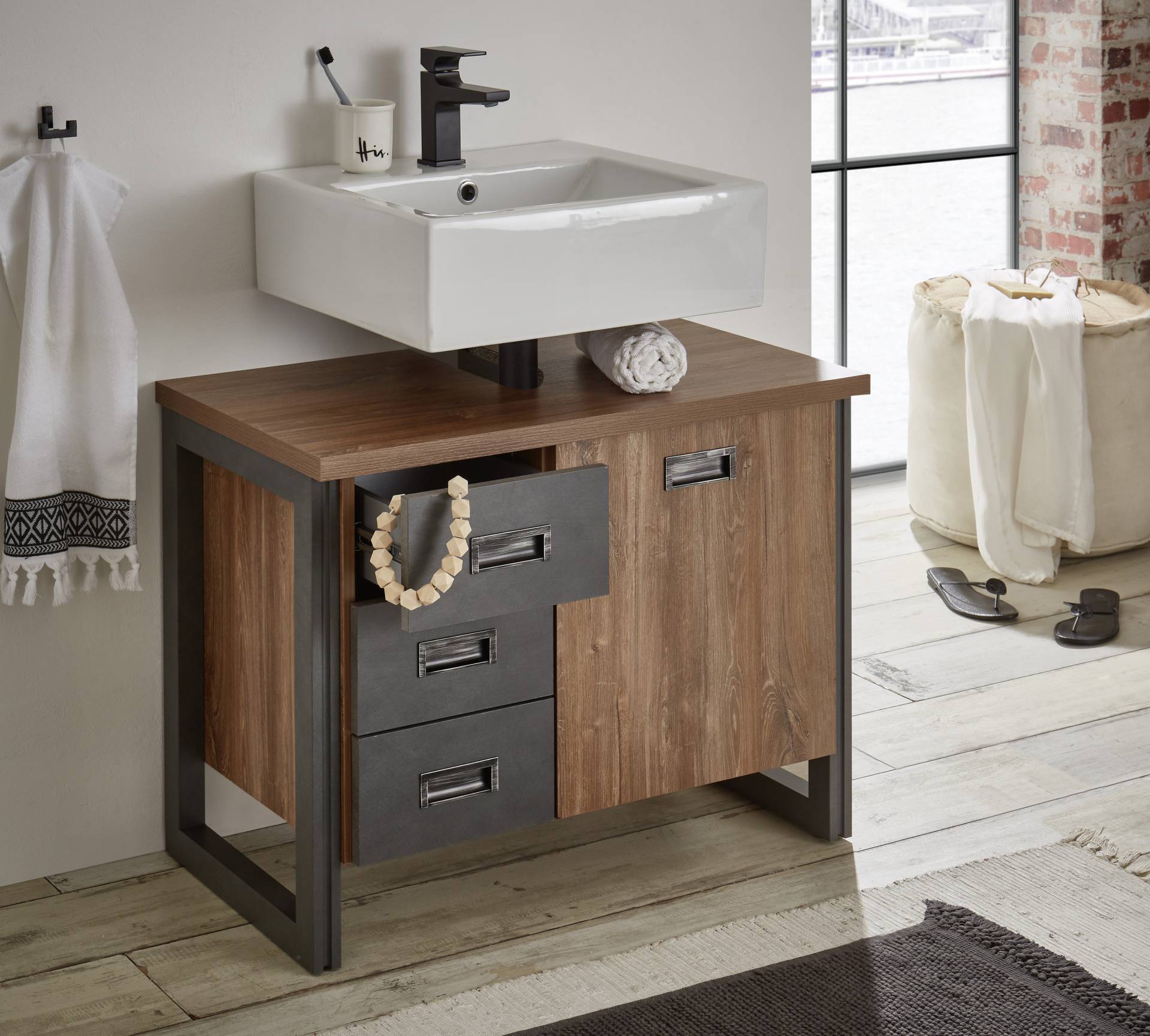 Home affaire Waschbeckenunterschrank »Detroit«, Breite 81 cm Home affaire Waschbeckenunterschrank »Detroit«, Breite 81 cm von home affaire