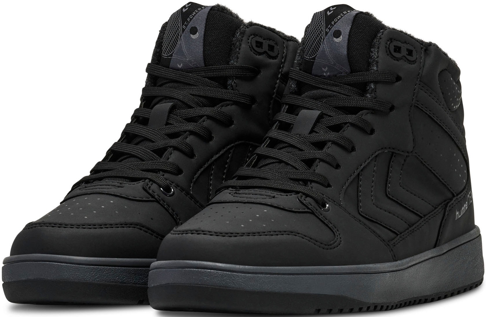 hummel Sneaker »ST. POWER PLAY MID TEX«, wasserdicht, gefüttert hummel Sneaker »ST. POWER PLAY MID TEX«, wasserdicht, gefüttert von hummel
