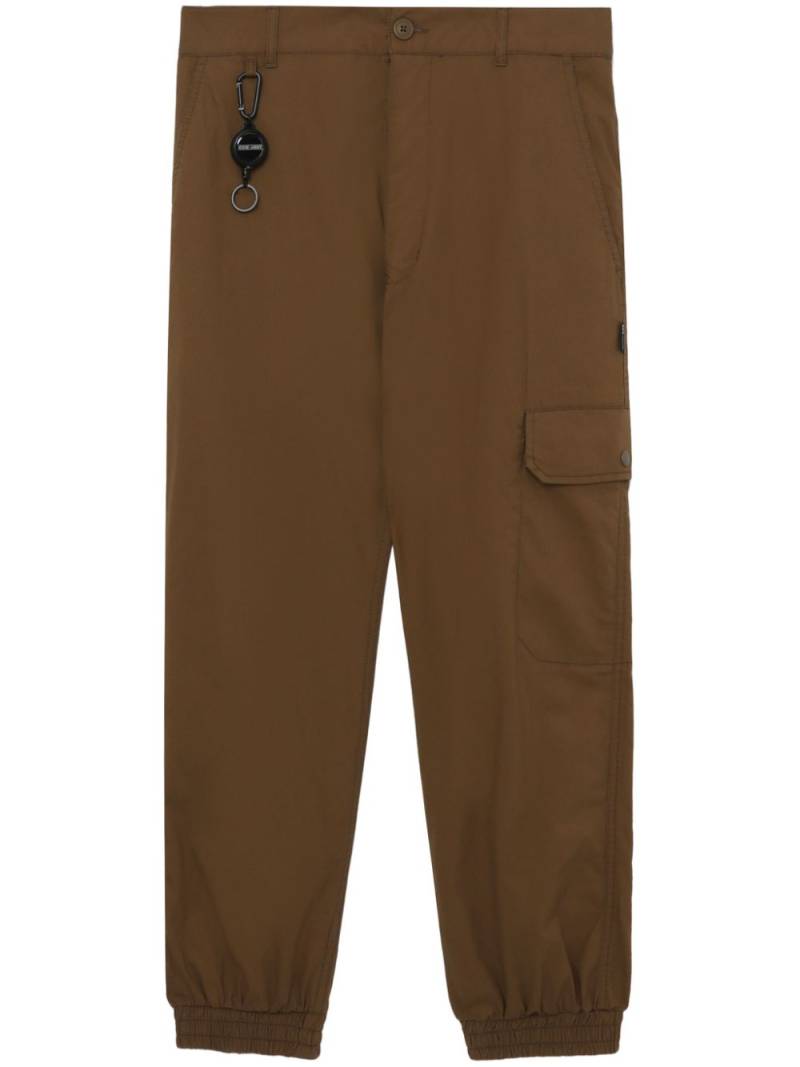 izzue hook-attachment stretch-cotton trousers - Neutrals von izzue