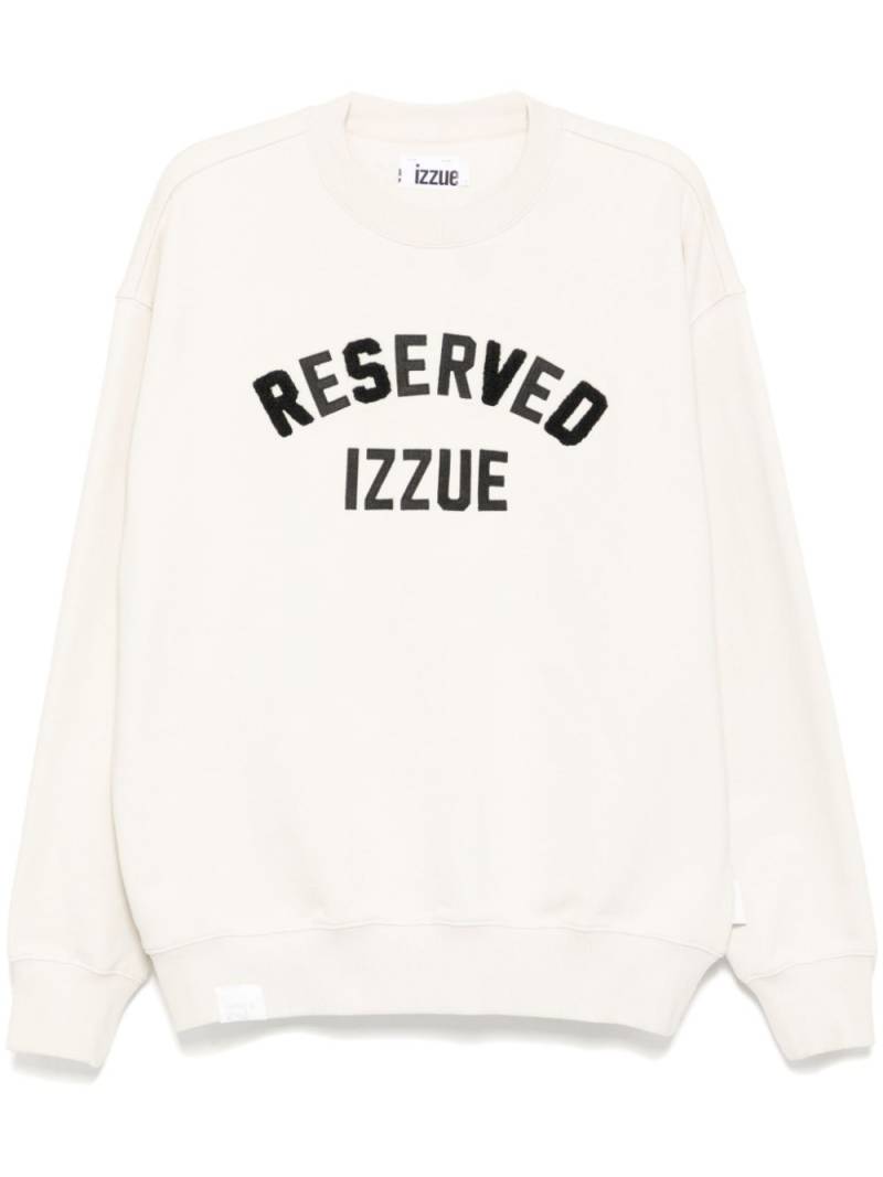 izzue interlock logo sweatshirt - Neutrals von izzue