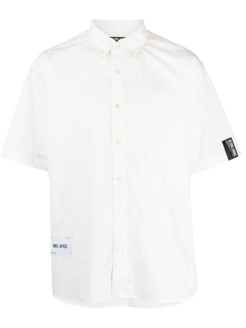 izzue logo-patch short-sleeved shirt - White von izzue