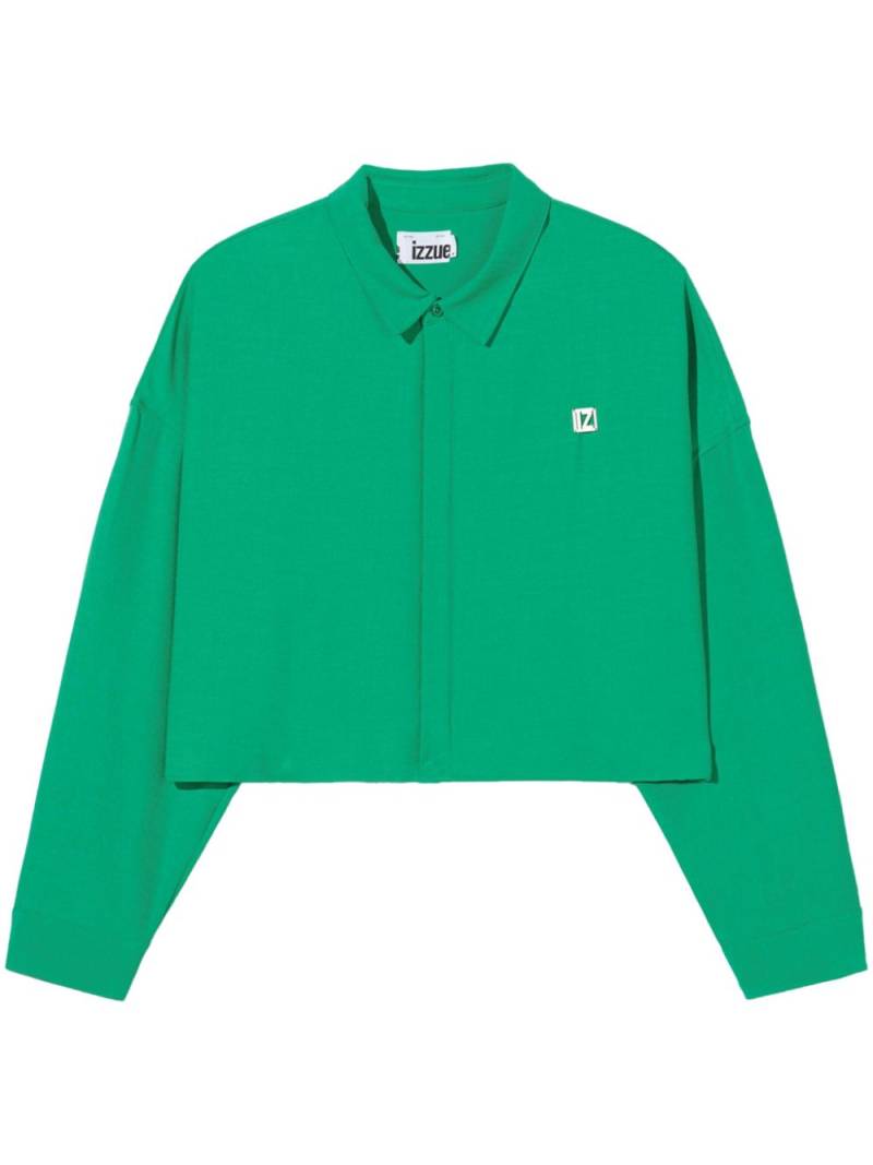 izzue logo-plaque cropped shirt - Green von izzue