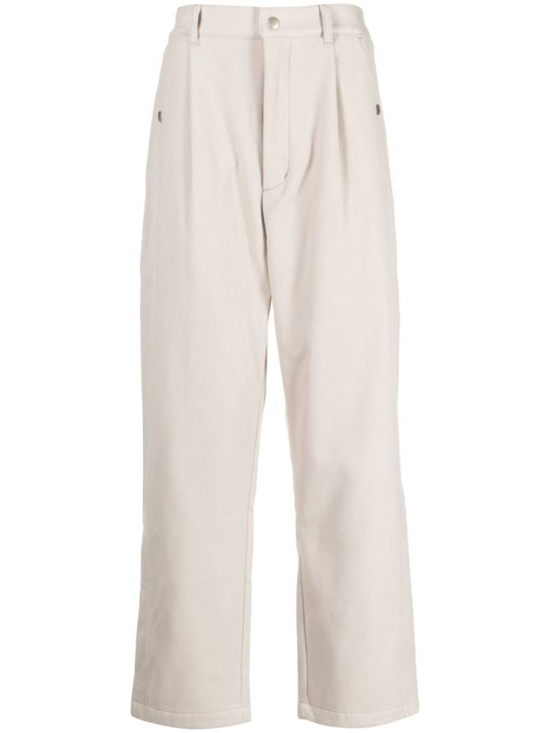 izzue pleat-detail straight-leg trousers - Grey von izzue