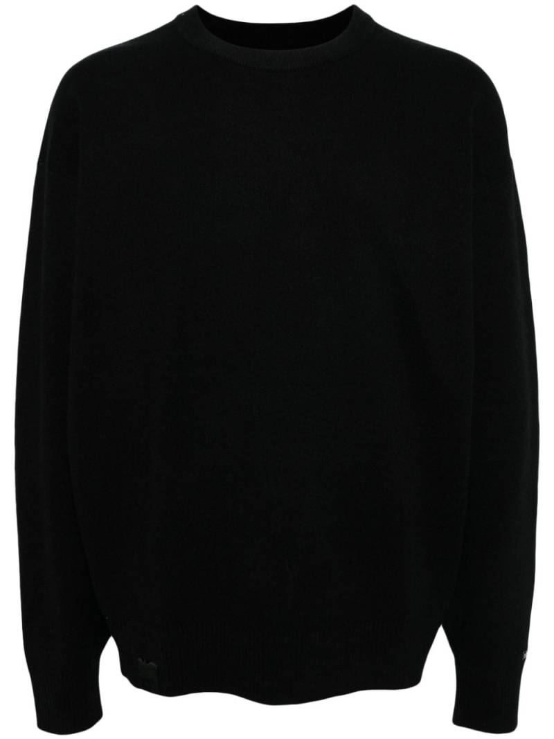 izzue slogan-printed jumper - Black von izzue