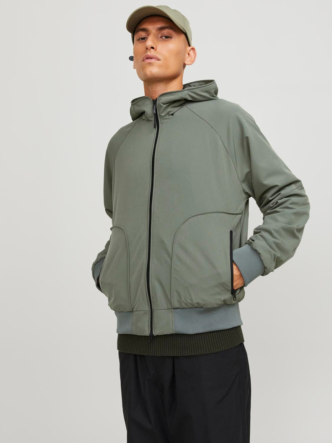 Jack & Jones Blouson »JCOTRACK BOMBER JACKET NOOS«, mit Kapuze von jack & jones