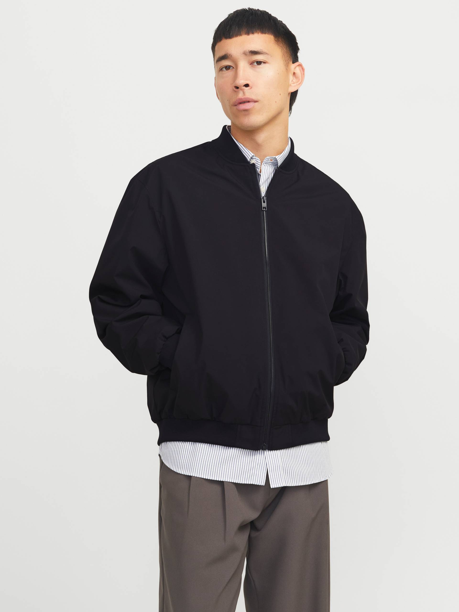 Jack & Jones Bomberjacke »JJECHARGE BOMBER JACKET NOOS«, ohne Kapuze, mit Rippbündchen von jack & jones