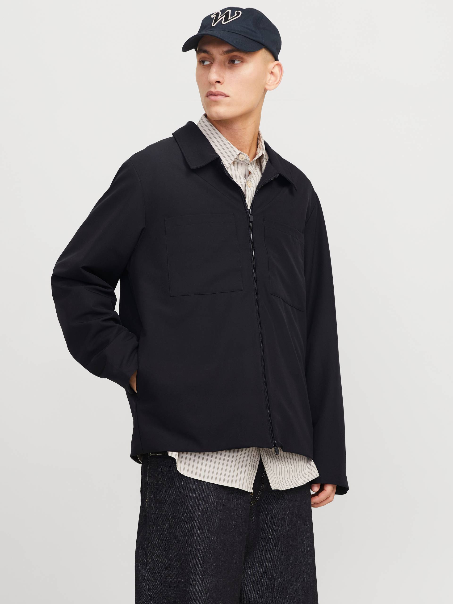 Jack & Jones Hemdjacke »JJEPERFECT SHACKET SN«, ohne Kapuze, mit Brusttaschen von jack & jones