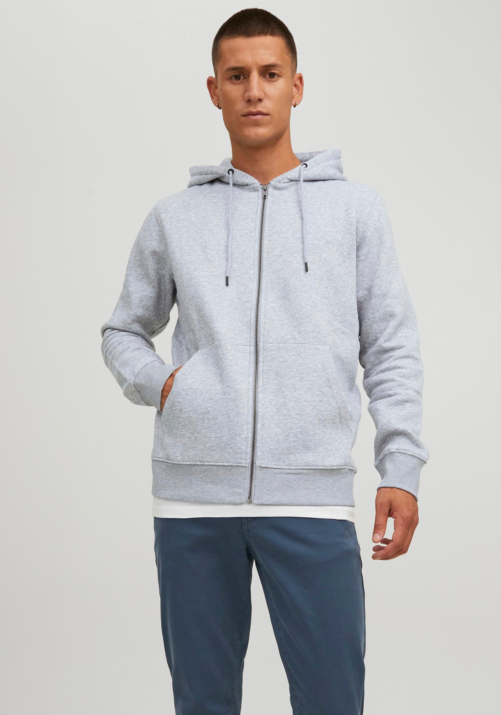 Jack & Jones Kapuzensweatjacke »STAR BASIC SWEAT ZIP HOOD« Jack & Jones Kapuzensweatjacke »STAR BASIC SWEAT ZIP HOOD« von jack & jones