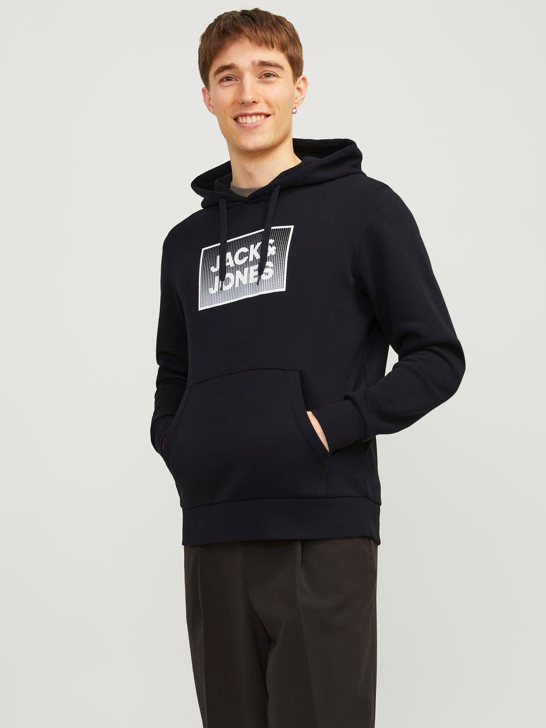 Jack & Jones Kapuzensweatshirt »JJSTEEL SWEAT HOOD« Jack & Jones Kapuzensweatshirt »JJSTEEL SWEAT HOOD« von jack & jones