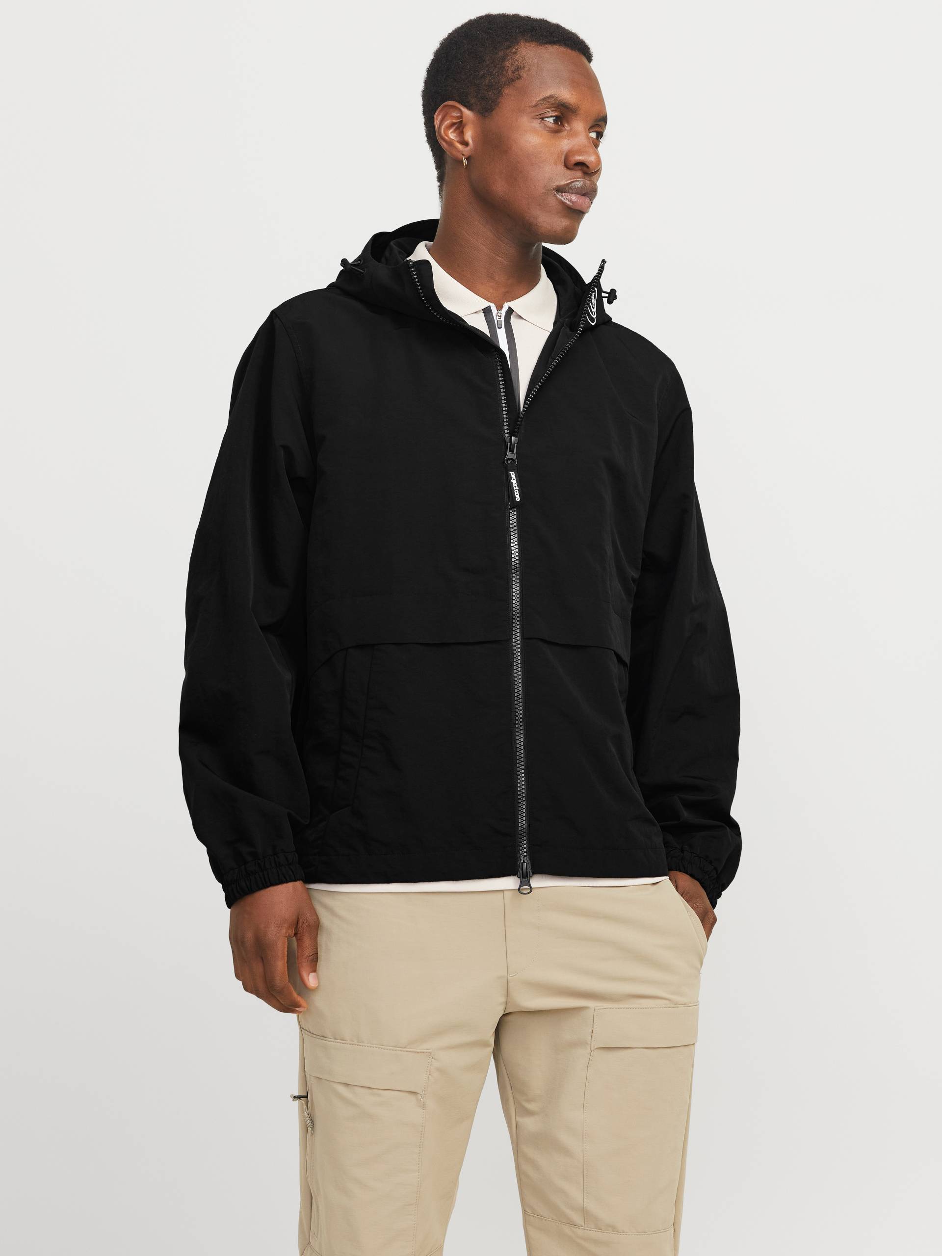Jack & Jones Softshelljacke »JCOUNION JACKET SN«, mit Kapuze Jack & Jones Softshelljacke »JCOUNION JACKET SN«, mit Kapuze von jack & jones